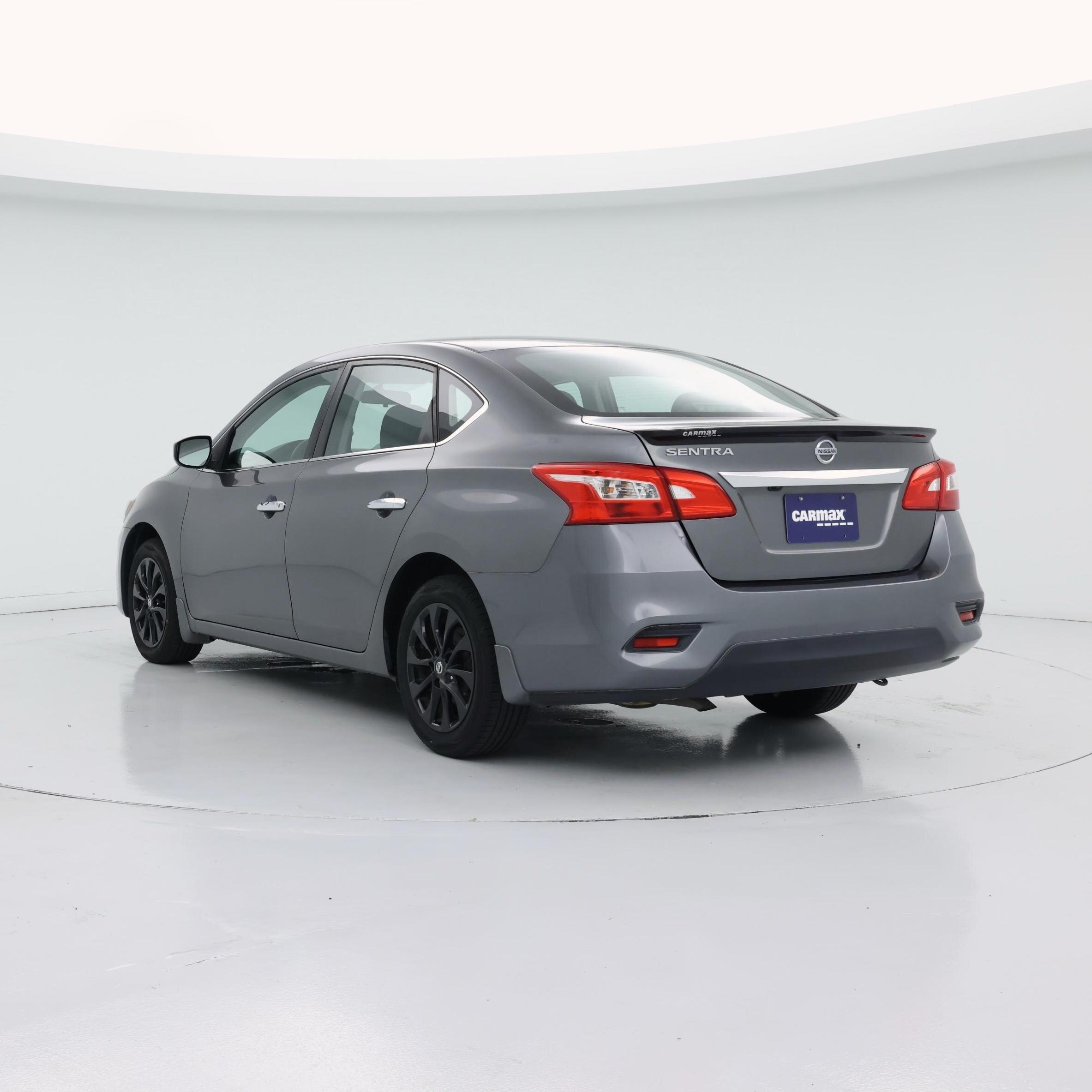 Thumbnail: 2018 Nissan Sentra - 2