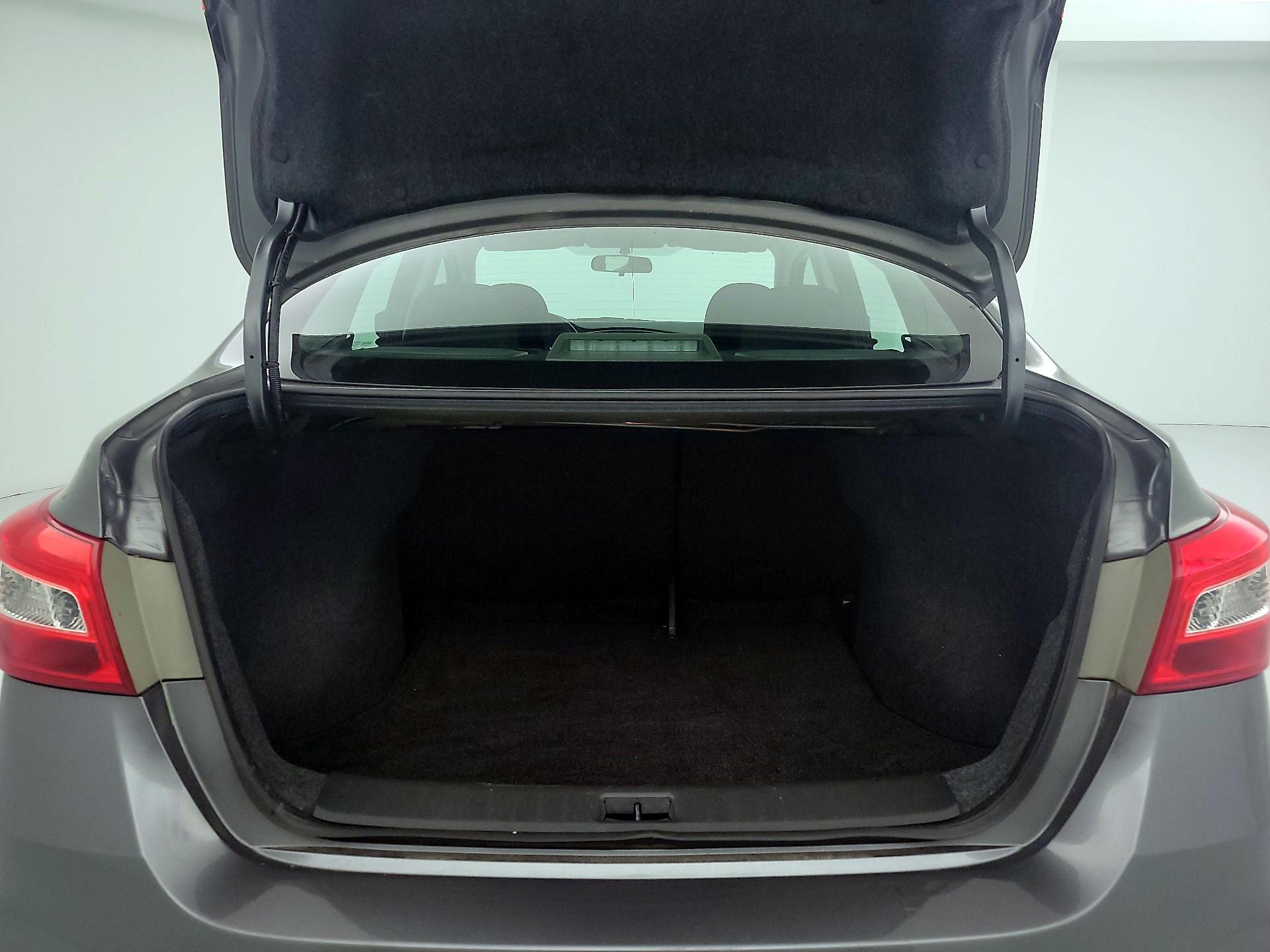 Thumbnail: 2018 Nissan Sentra - 20