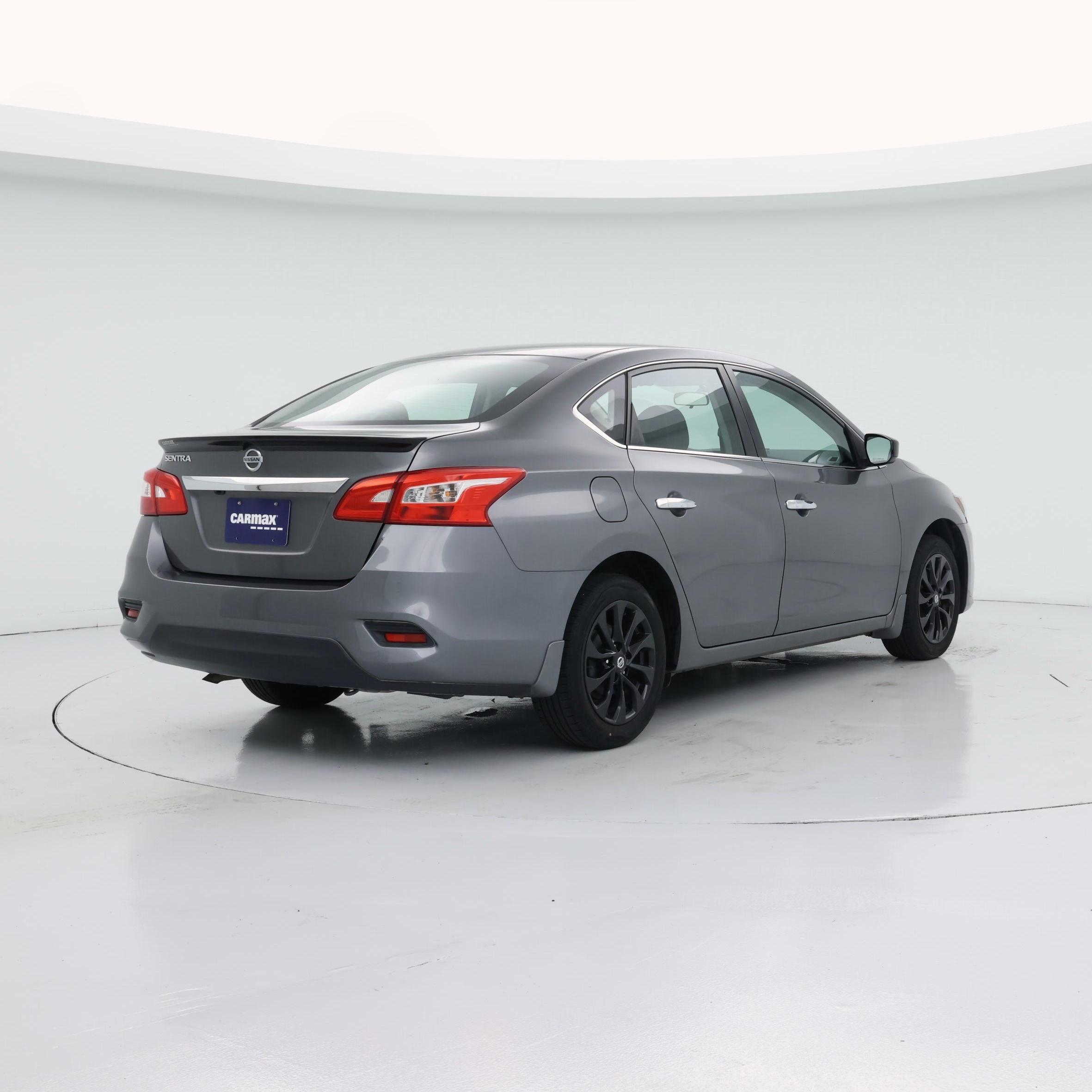 Thumbnail: 2018 Nissan Sentra - 8
