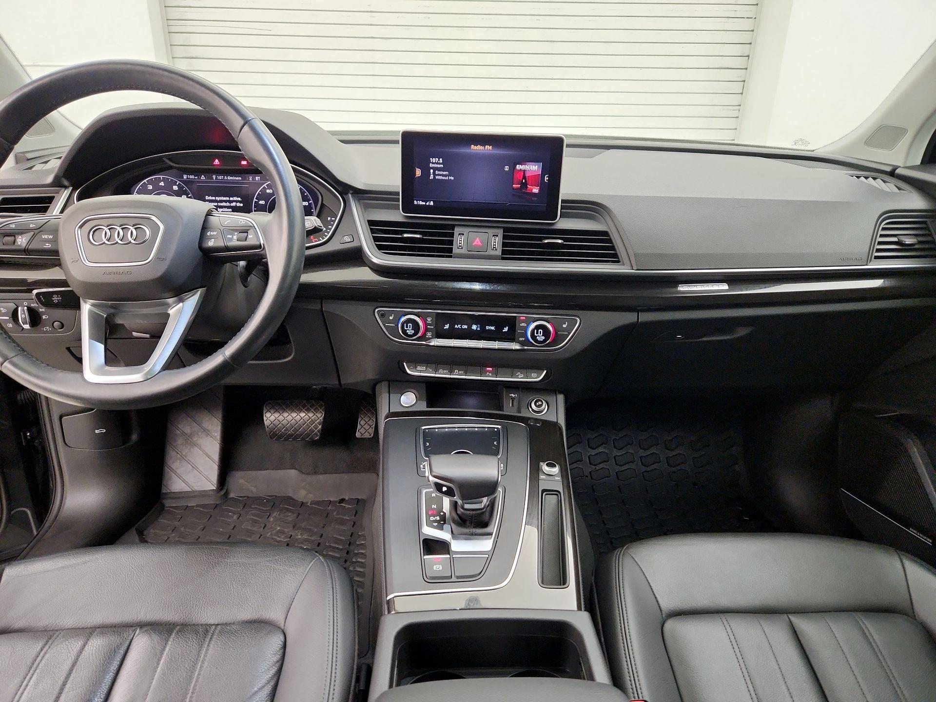 Thumbnail: 2020 Audi Q5 - 9