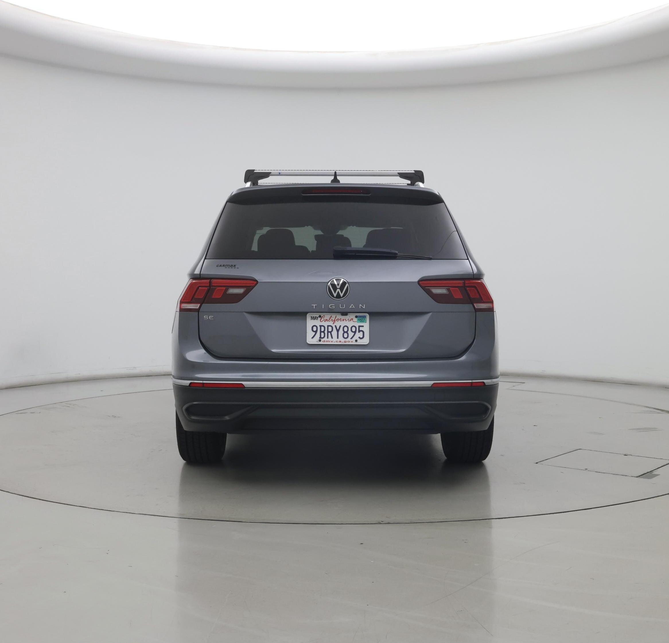Thumbnail: 2022 Volkswagen Tiguan - 6