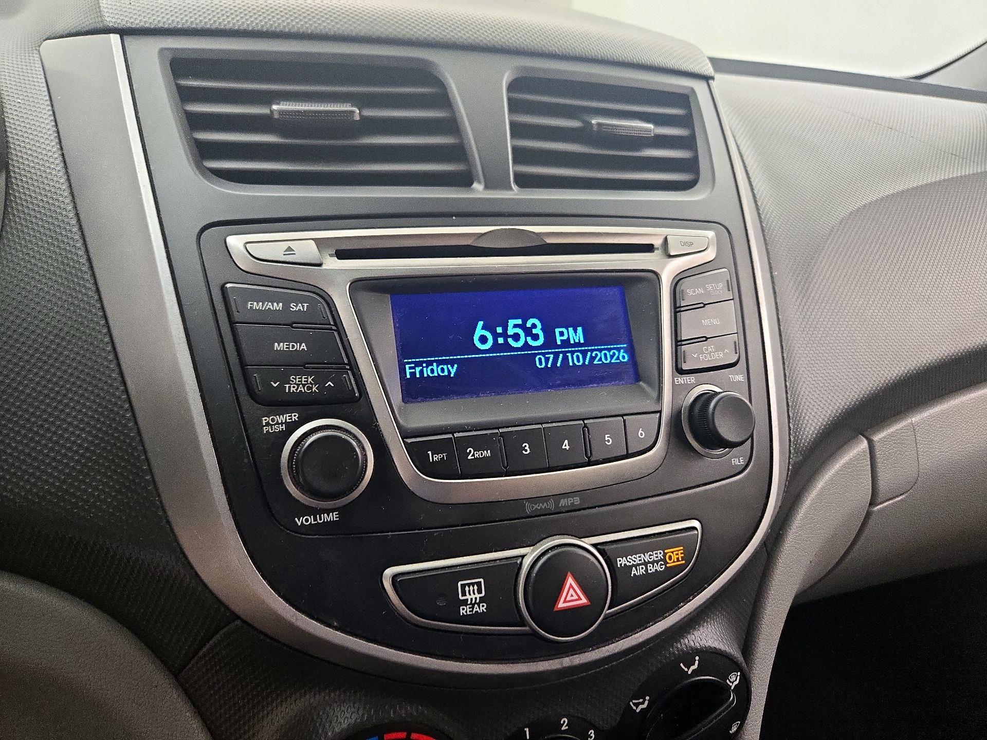 Thumbnail: 2016 Hyundai Accent - 14