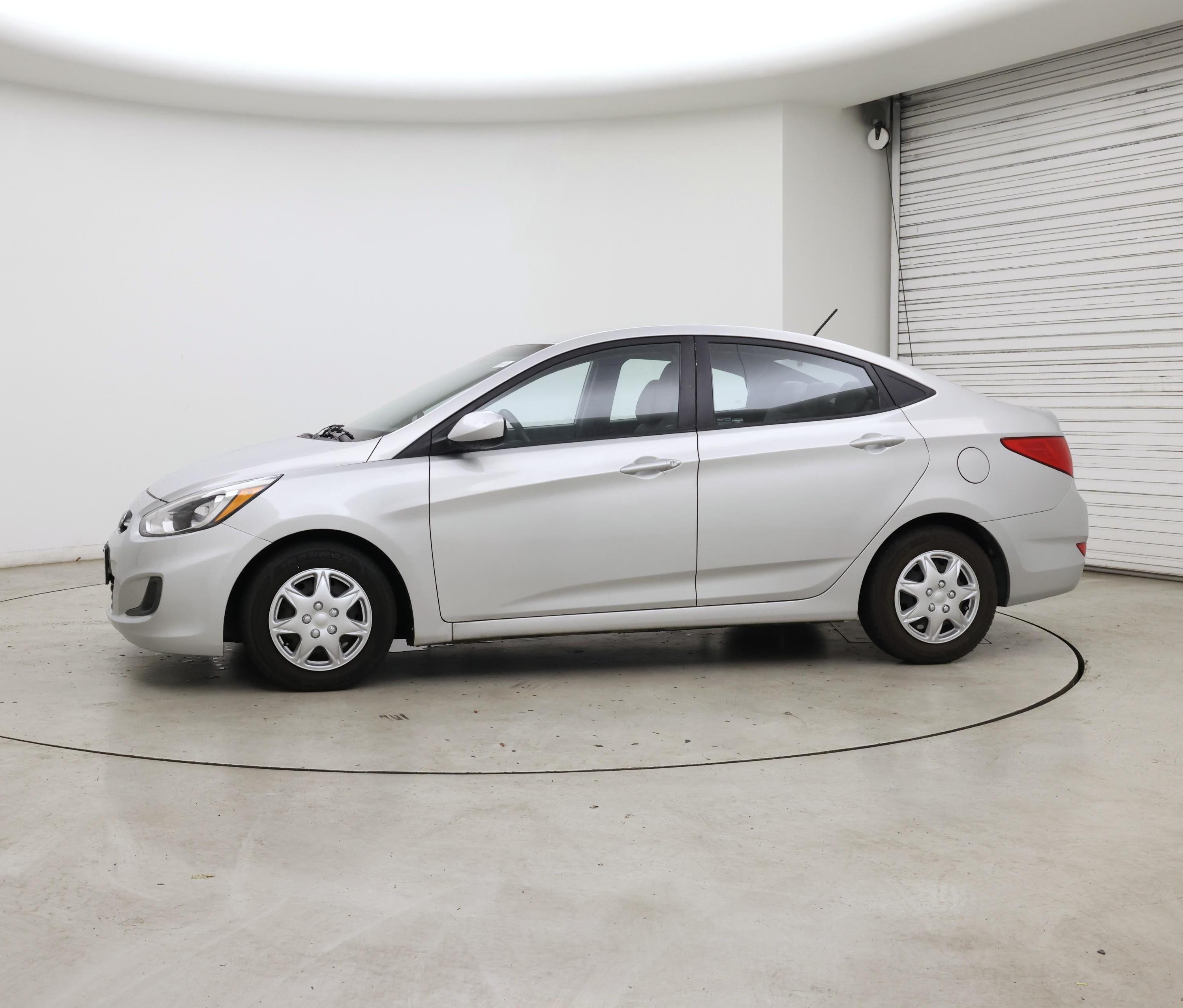 Thumbnail: 2016 Hyundai Accent - 3