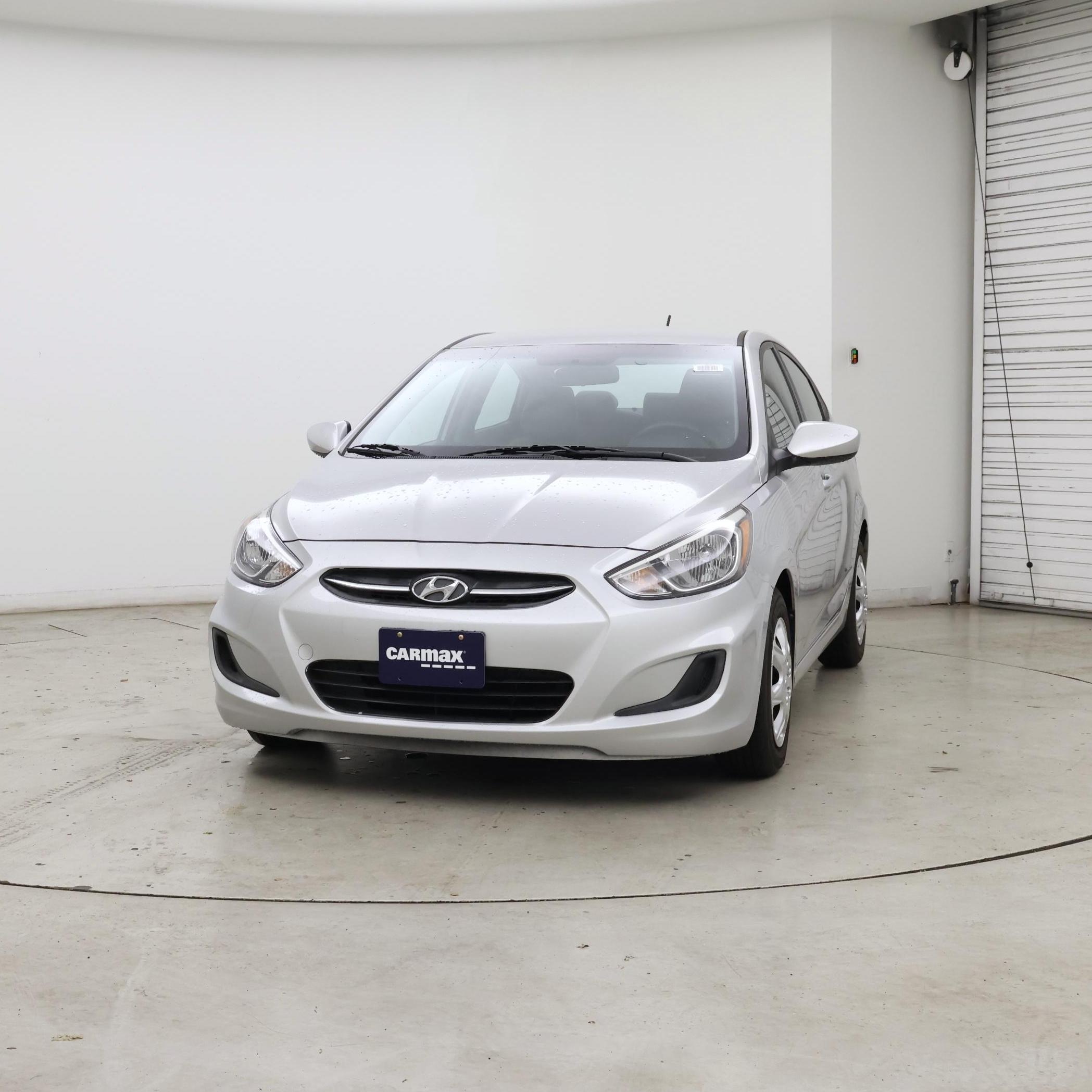 Thumbnail: 2016 Hyundai Accent - 4