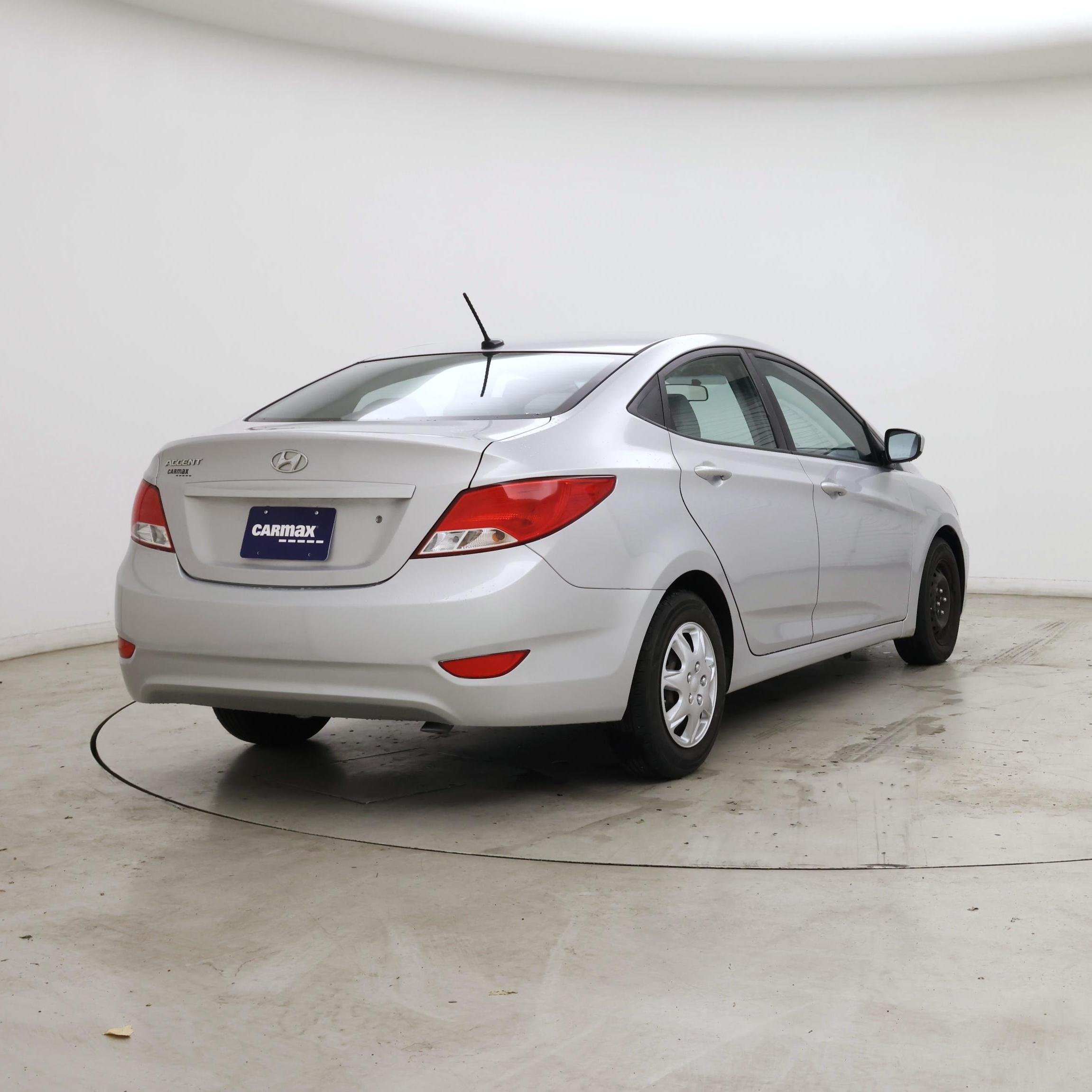Thumbnail: 2016 Hyundai Accent - 8
