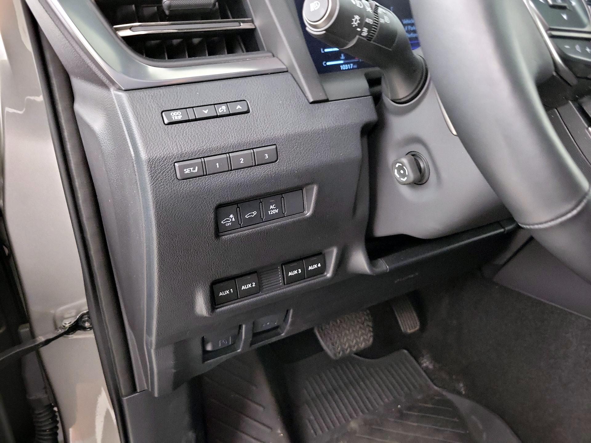 Thumbnail: 2025 Lexus GX - 13