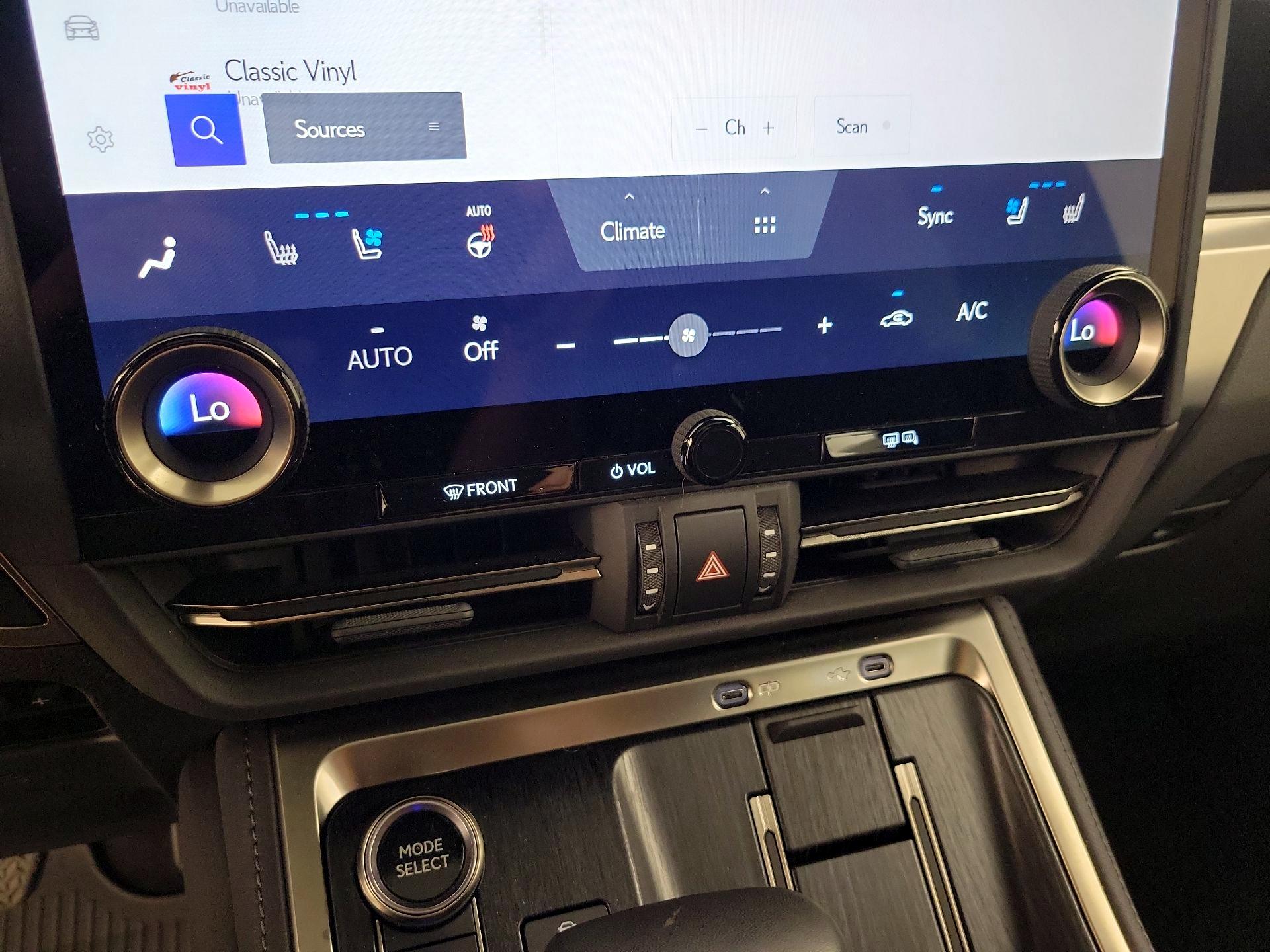 Thumbnail: 2025 Lexus GX - 16
