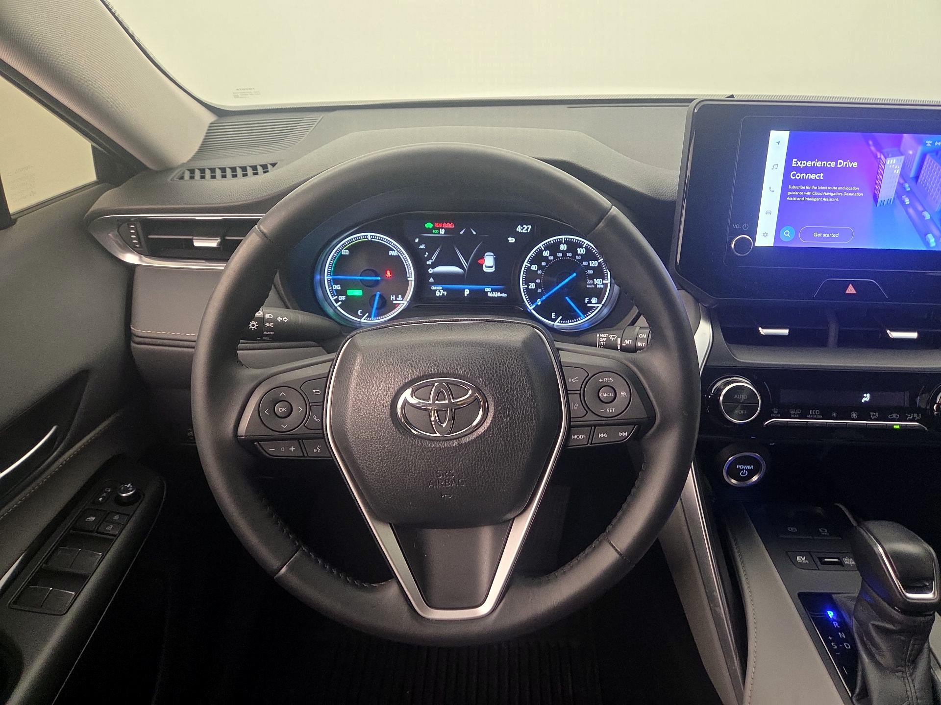 Thumbnail: 2023 Toyota Venza - 10