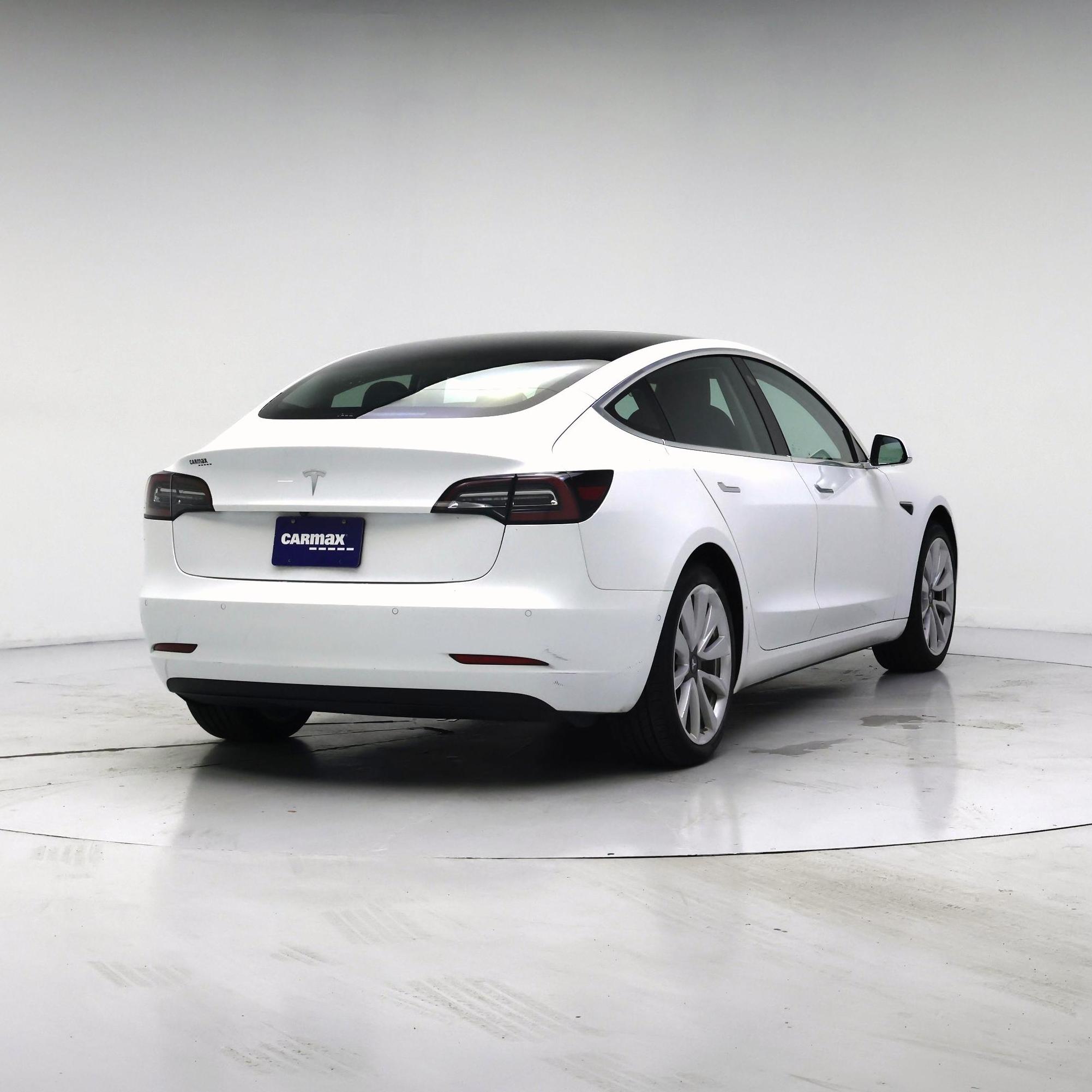 Thumbnail: 2020 Tesla Model 3 - 8
