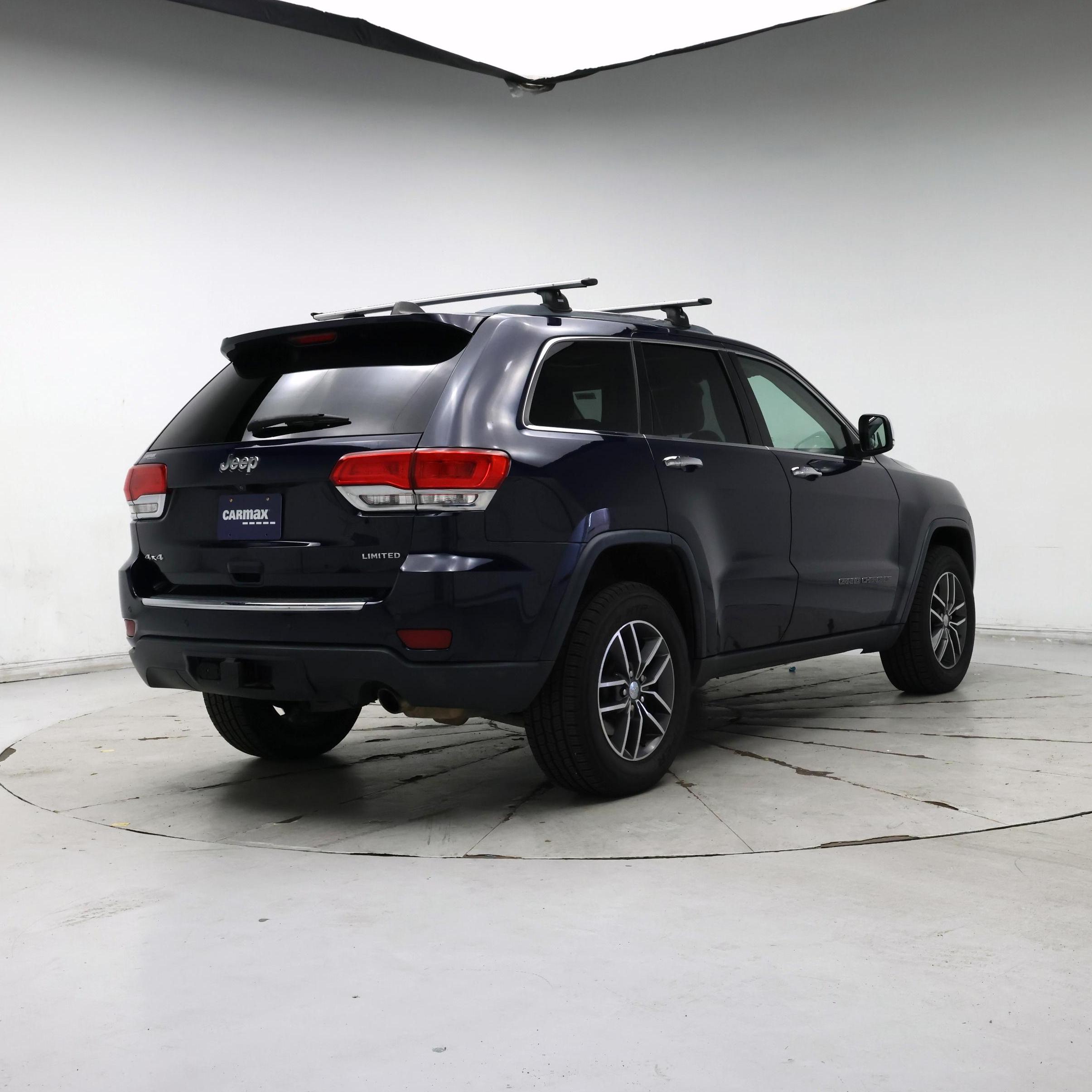 Thumbnail: 2018 Jeep Grand Cherokee - 8