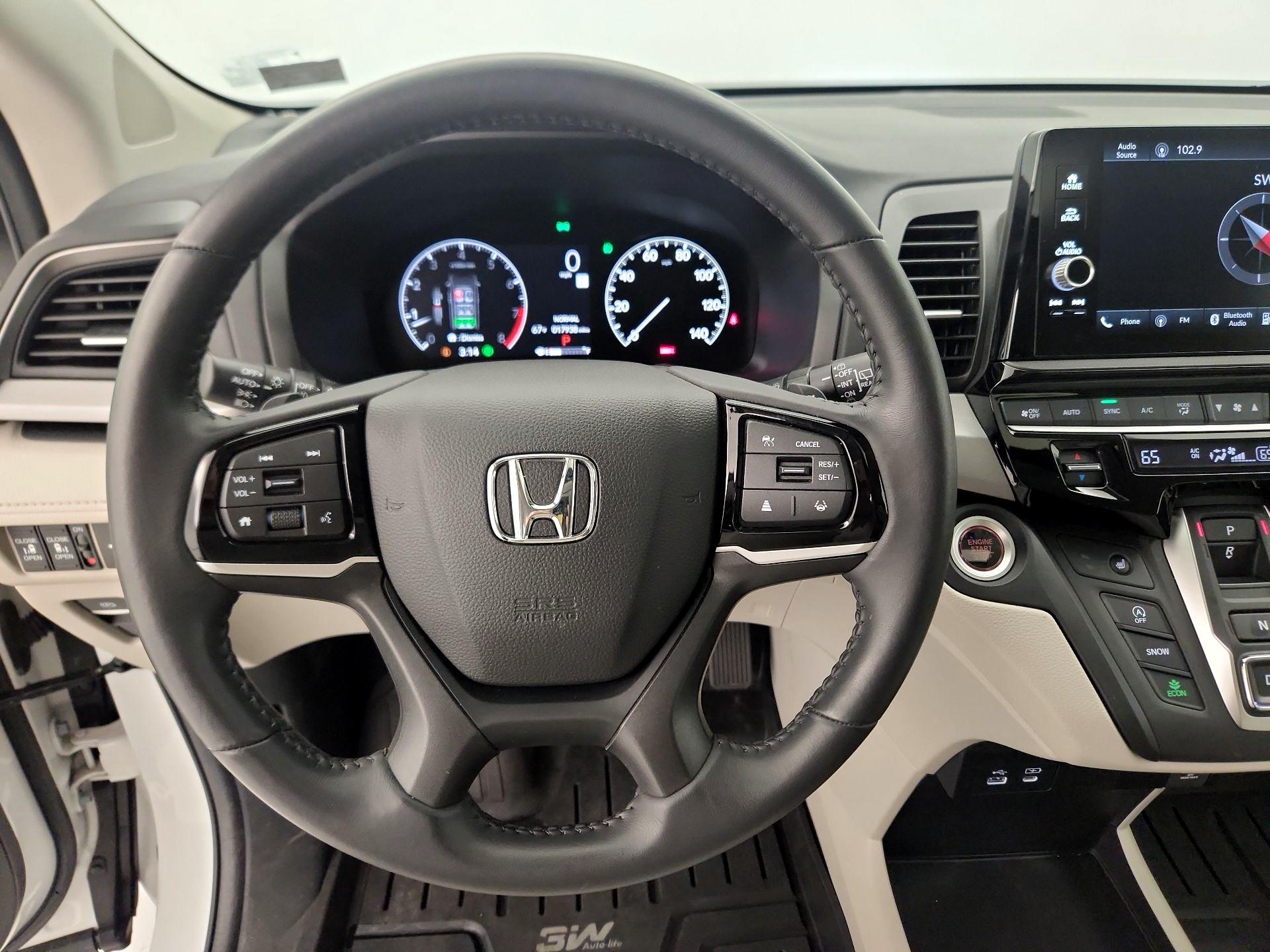Thumbnail: 2025 Honda Odyssey - 10