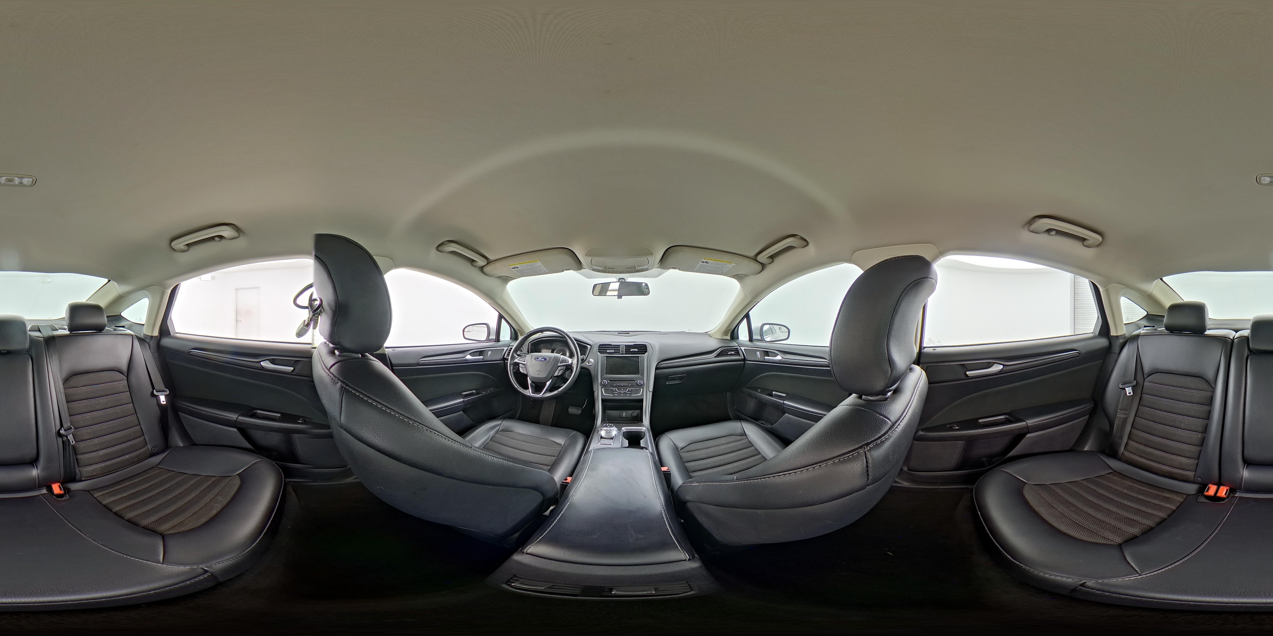 2018 Ford Fusion SE - Photo 24
