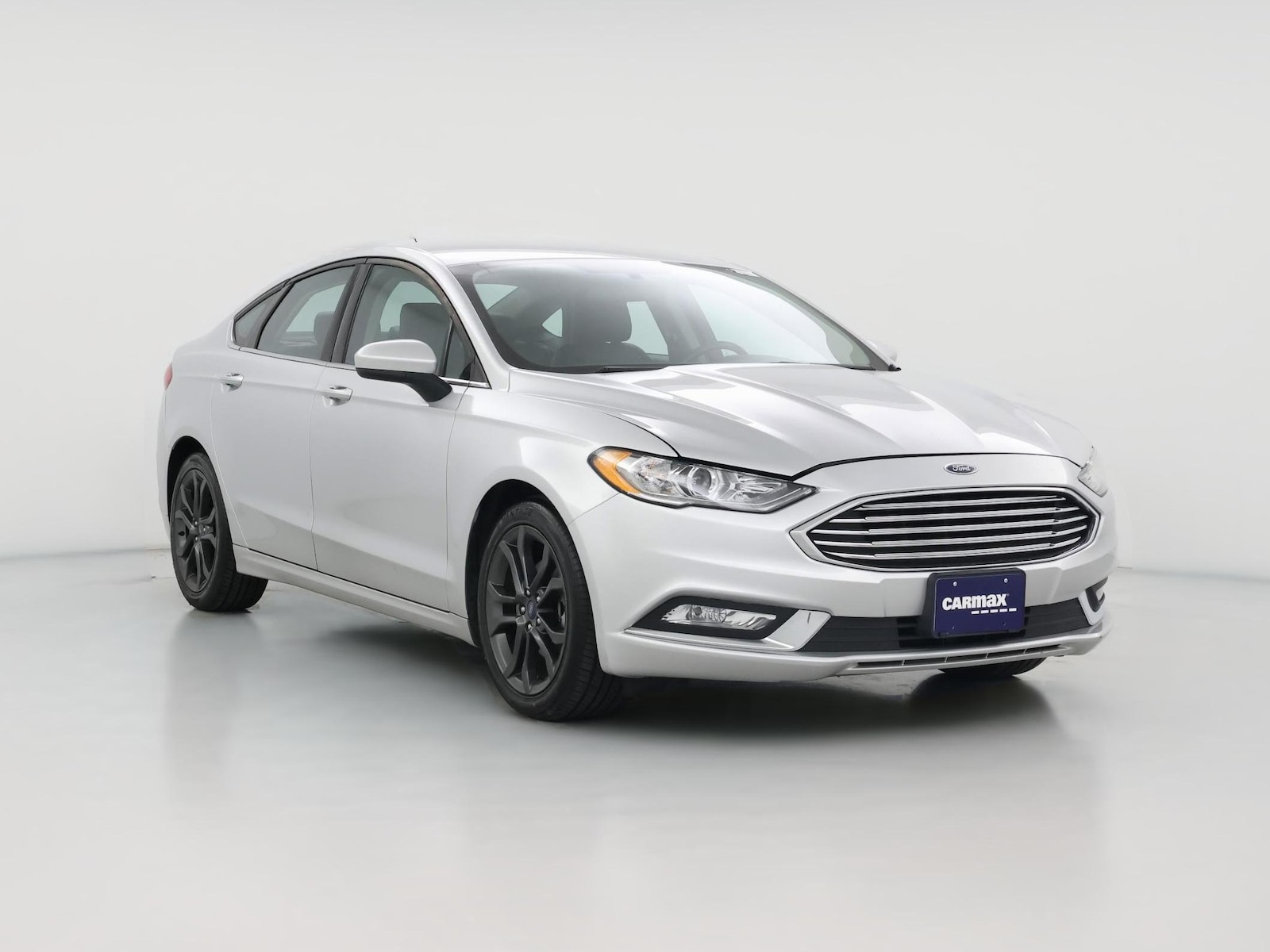 2018 Ford Fusion SE - Photo 1