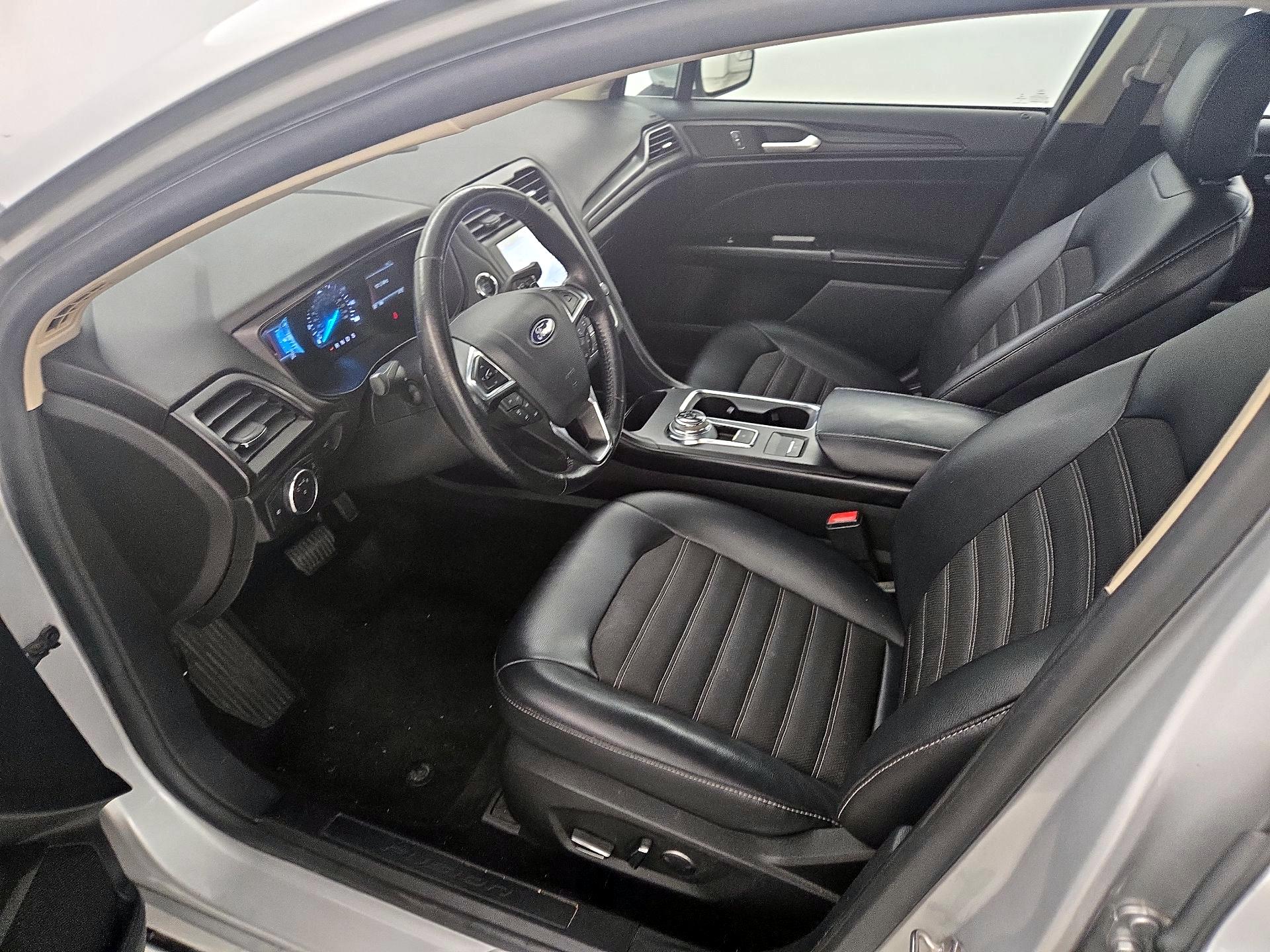 Thumbnail: 2018 Ford Fusion - 11