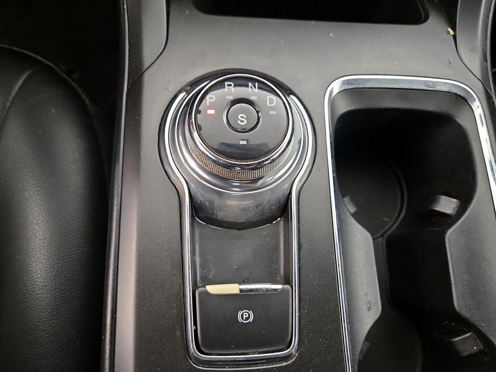 Thumbnail: 2018 Ford Fusion - 17