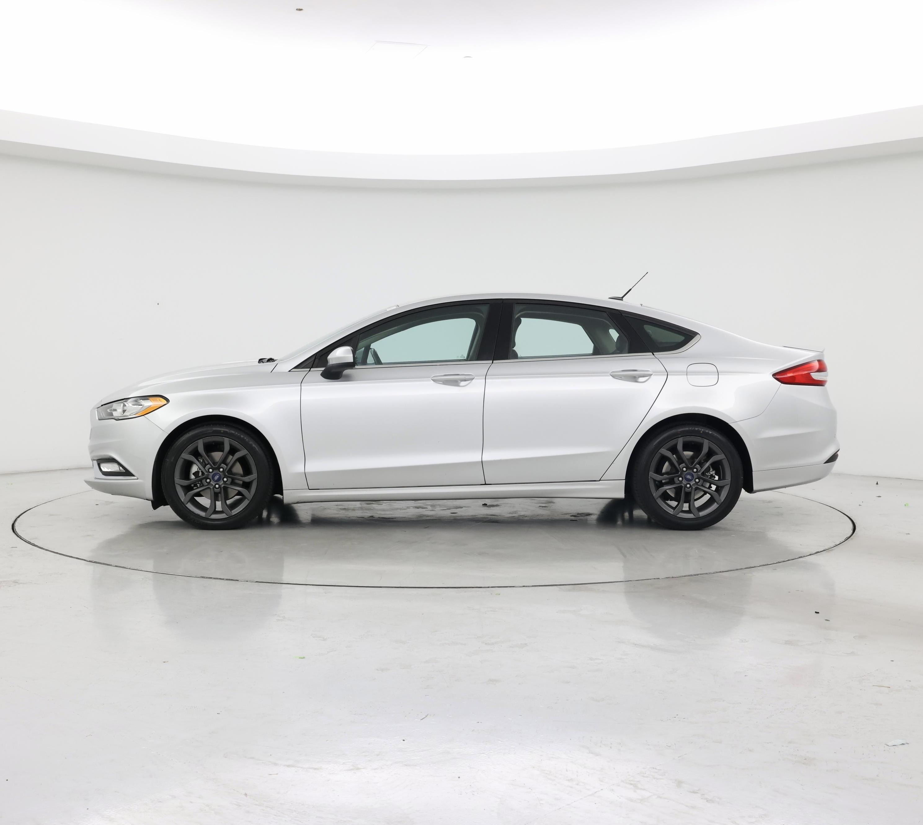 Thumbnail: 2018 Ford Fusion - 3
