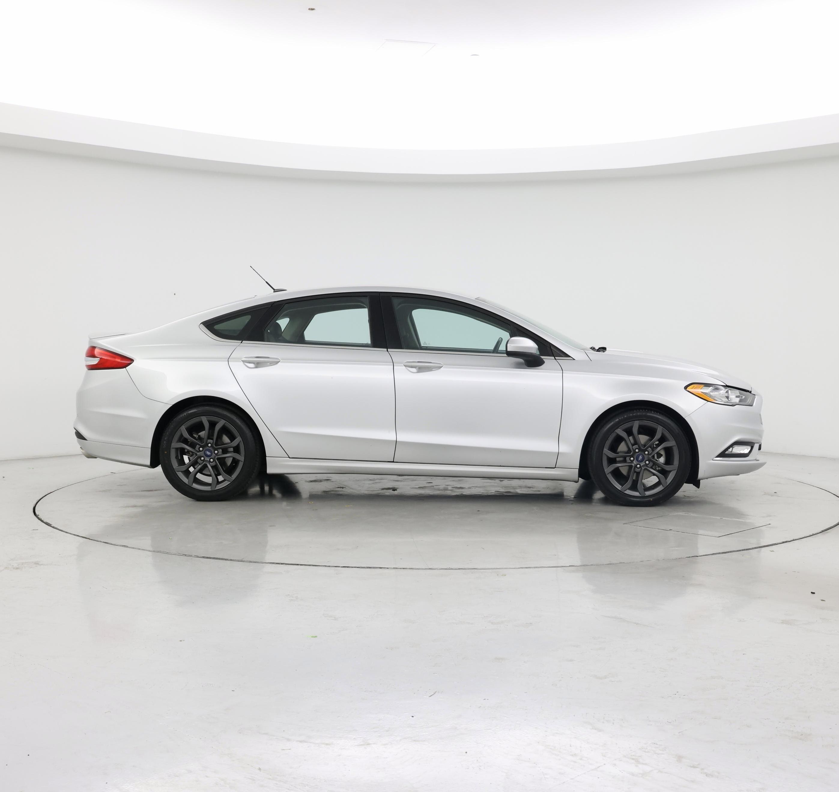 Thumbnail: 2018 Ford Fusion - 7