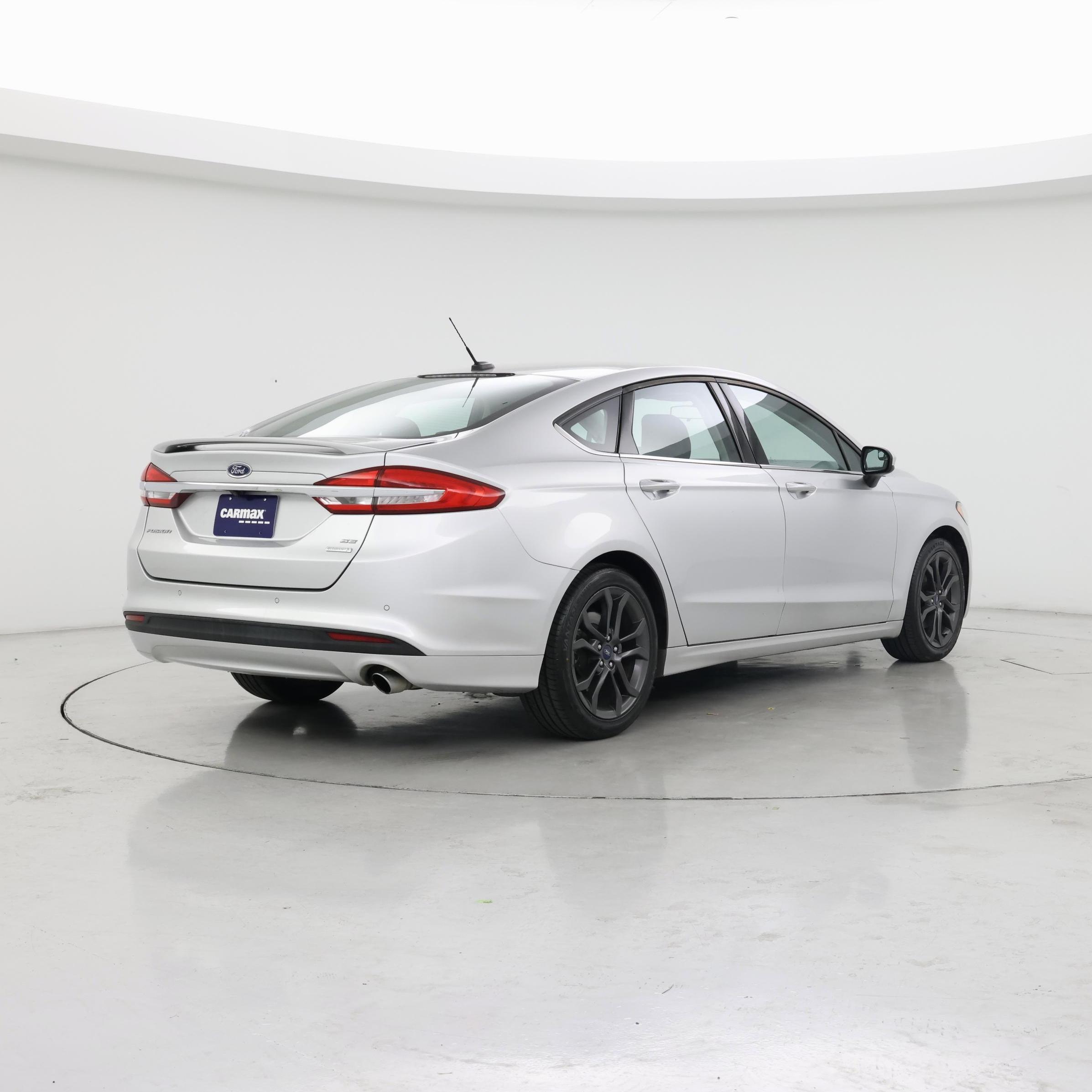 Thumbnail: 2018 Ford Fusion - 8