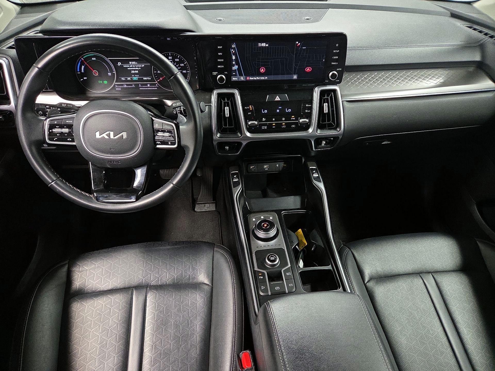 Thumbnail: 2023 Kia Sorento - 9