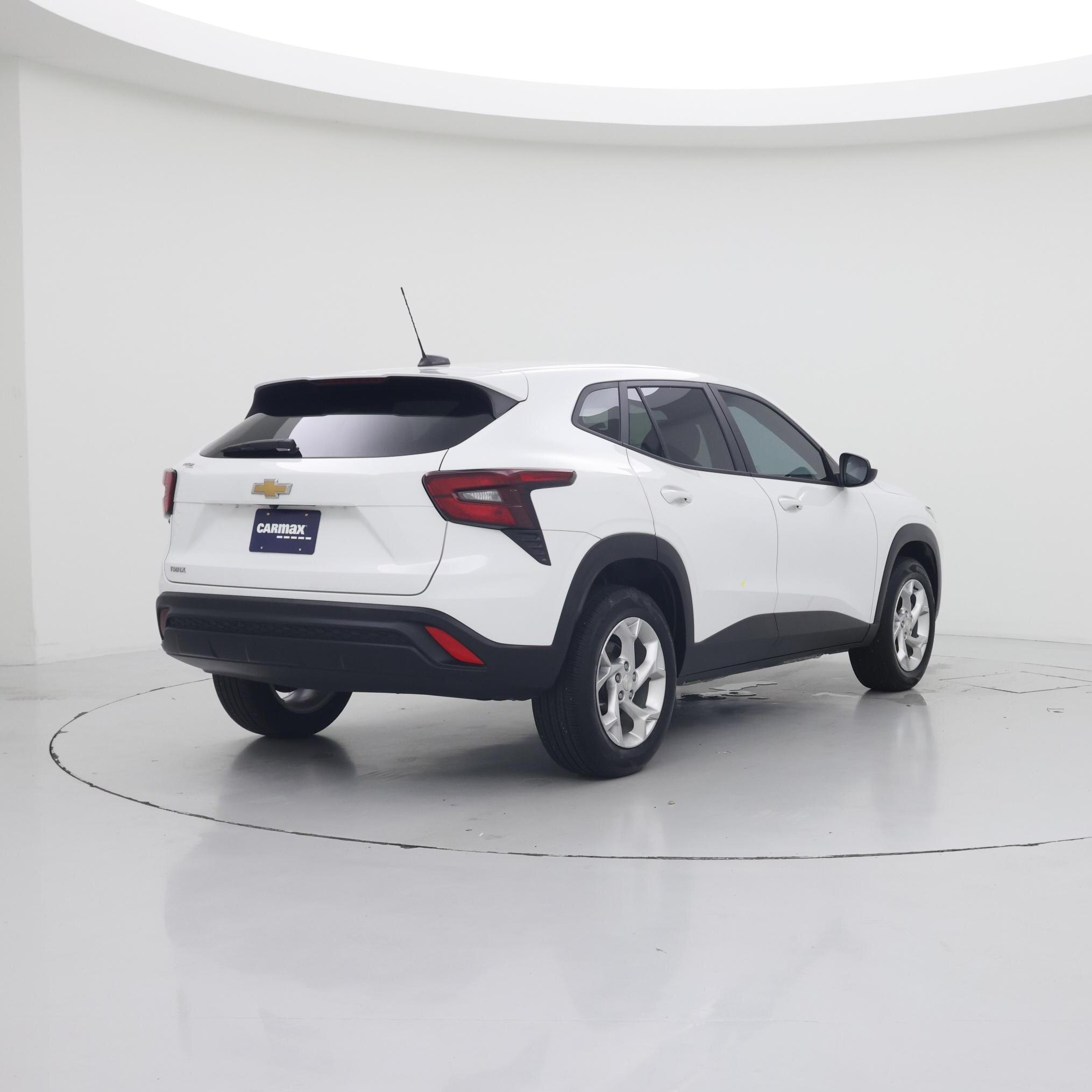Thumbnail: 2025 Chevrolet Trax - 8