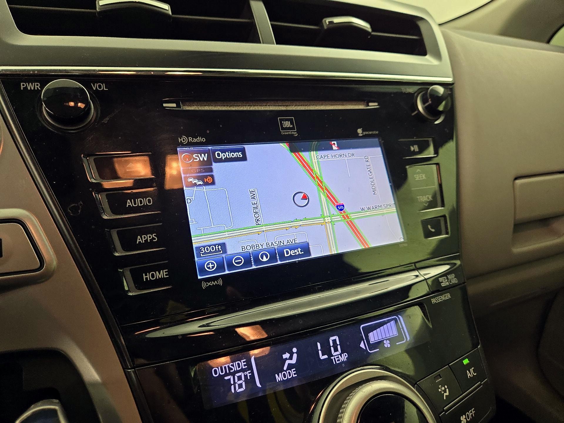 Thumbnail: 2017 Toyota Prius v - 14