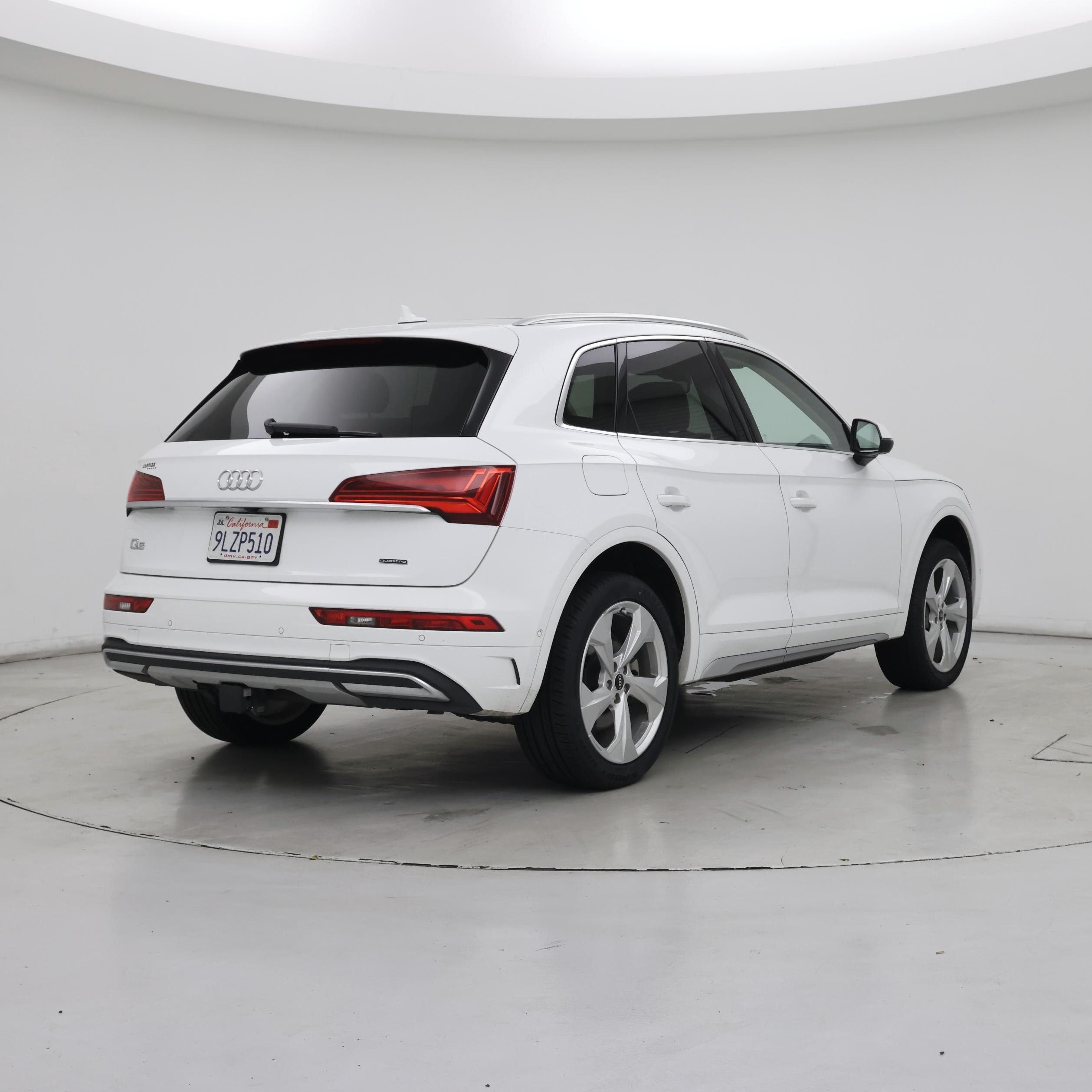 Thumbnail: 2021 Audi Q5 - 8