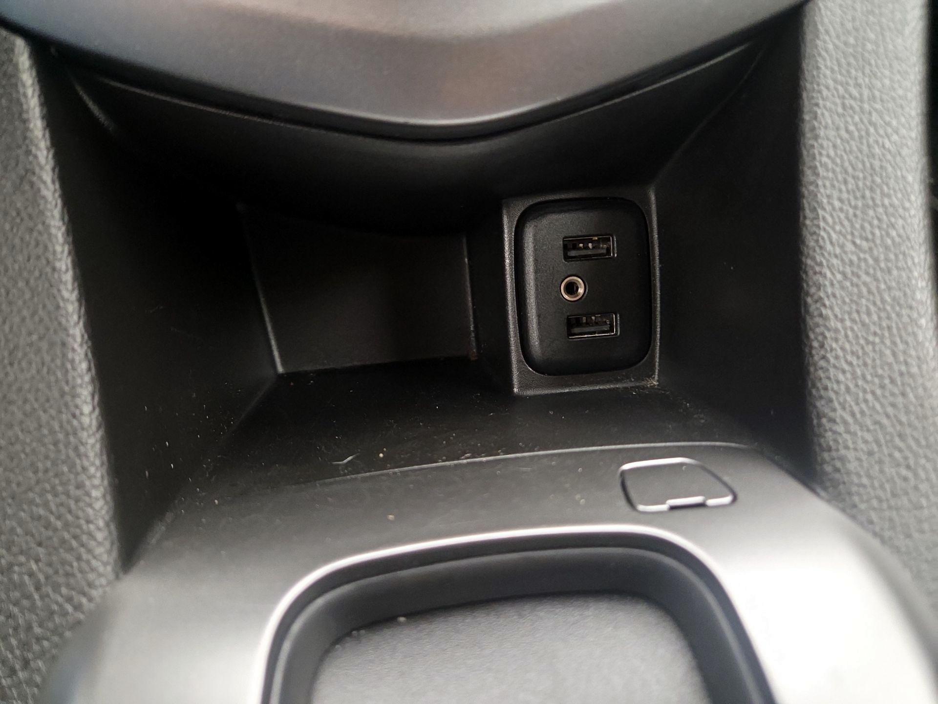 Thumbnail: 2020 Chevrolet Sonic - 18