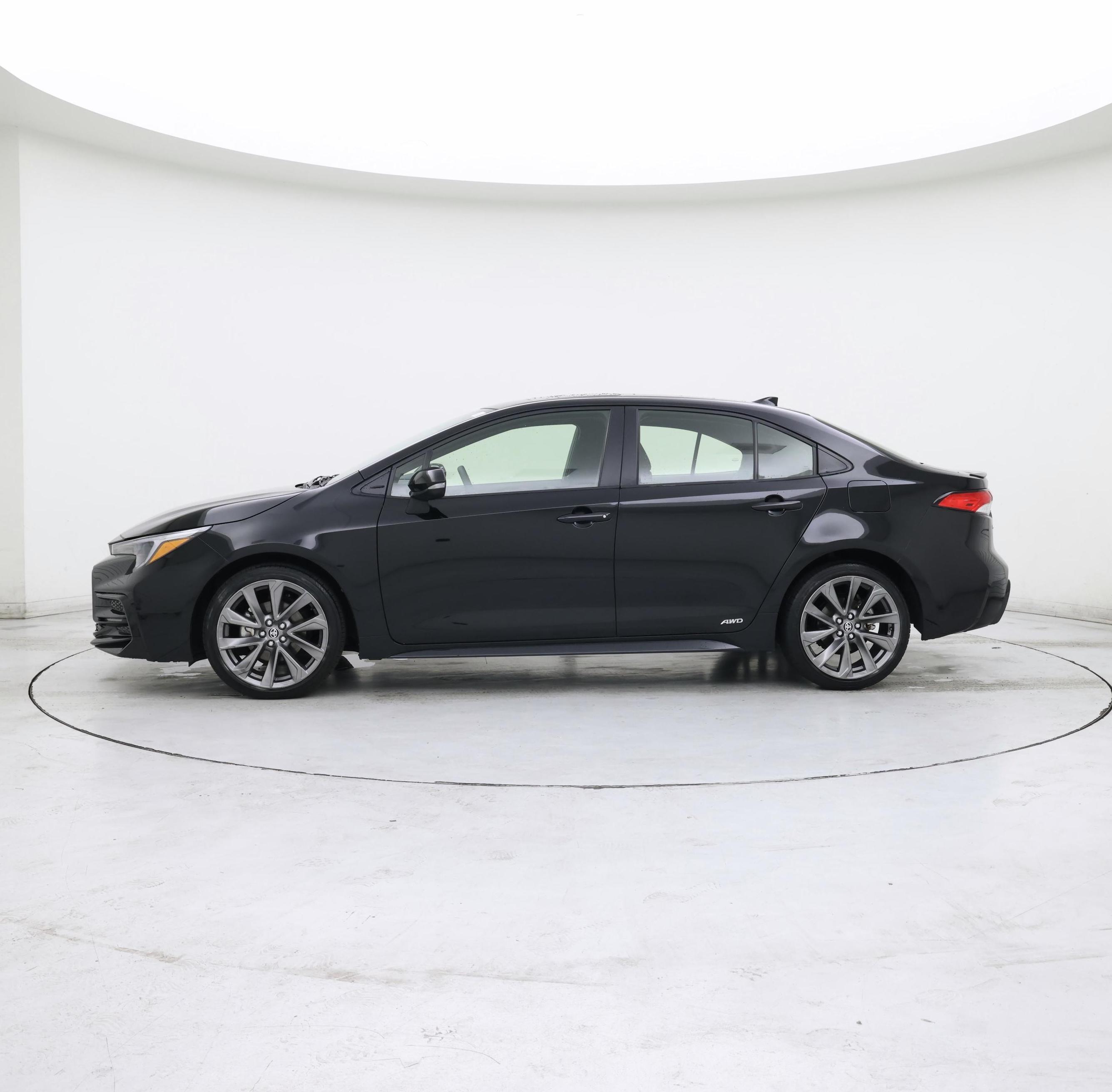 Thumbnail: 2024 Toyota Corolla - 3