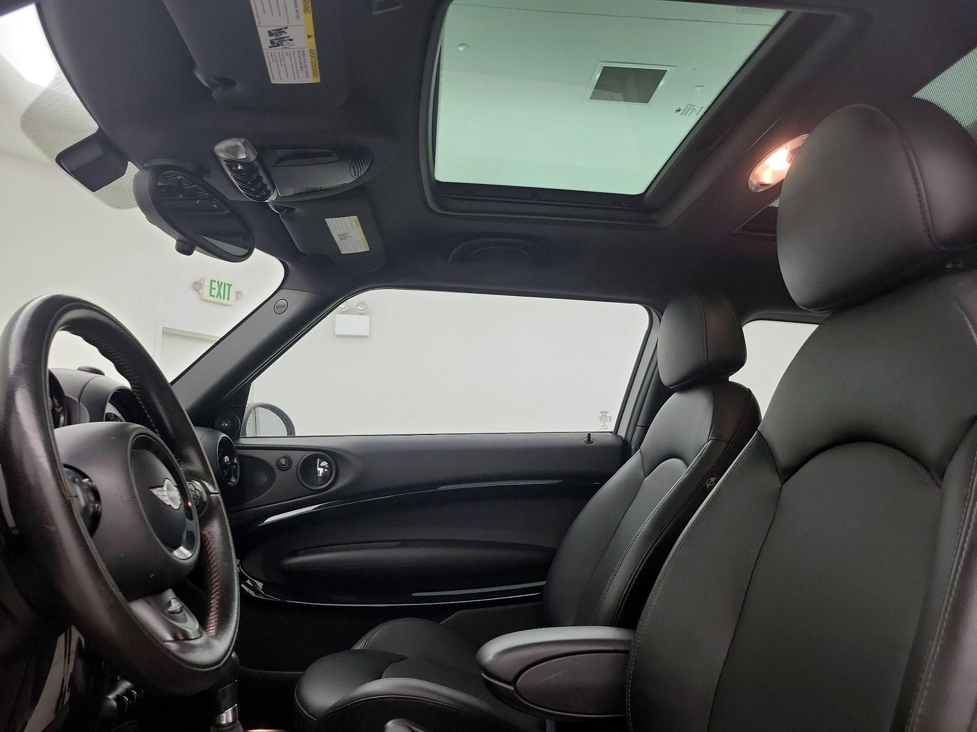 Thumbnail: 2015 MINI Cooper Paceman - 17