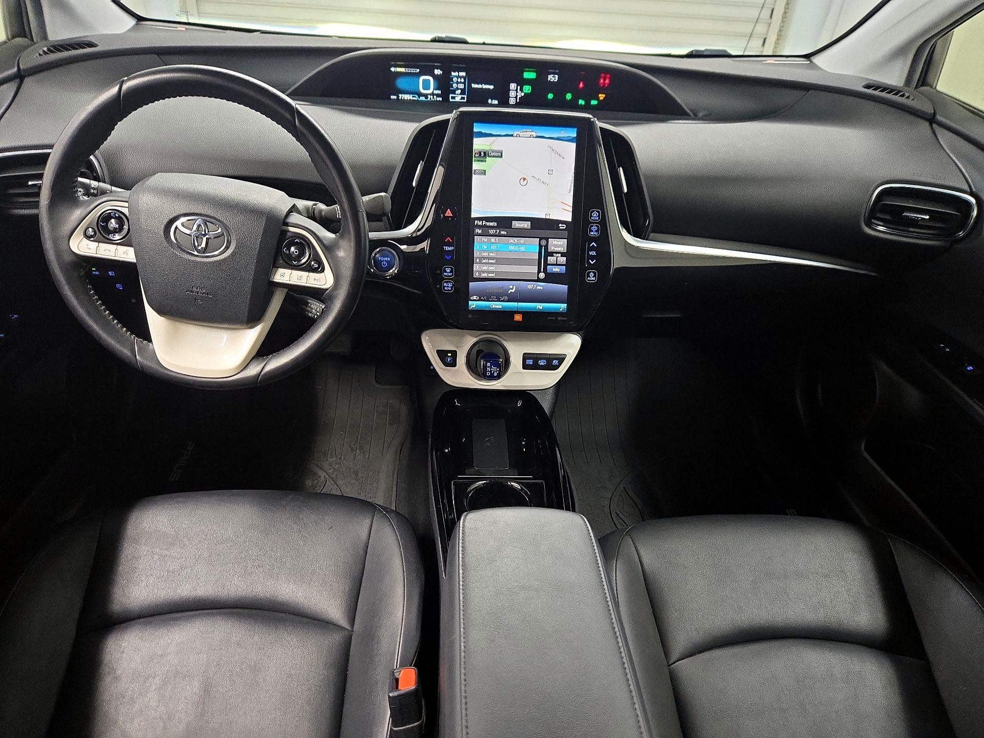 Thumbnail: 2017 Toyota Prius Prime - 9