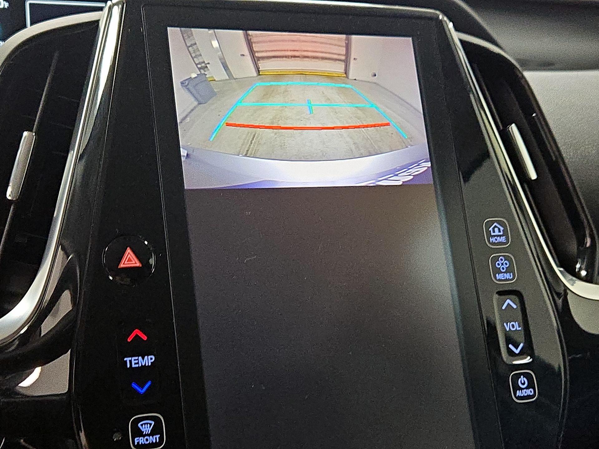 Thumbnail: 2017 Toyota Prius Prime - 15