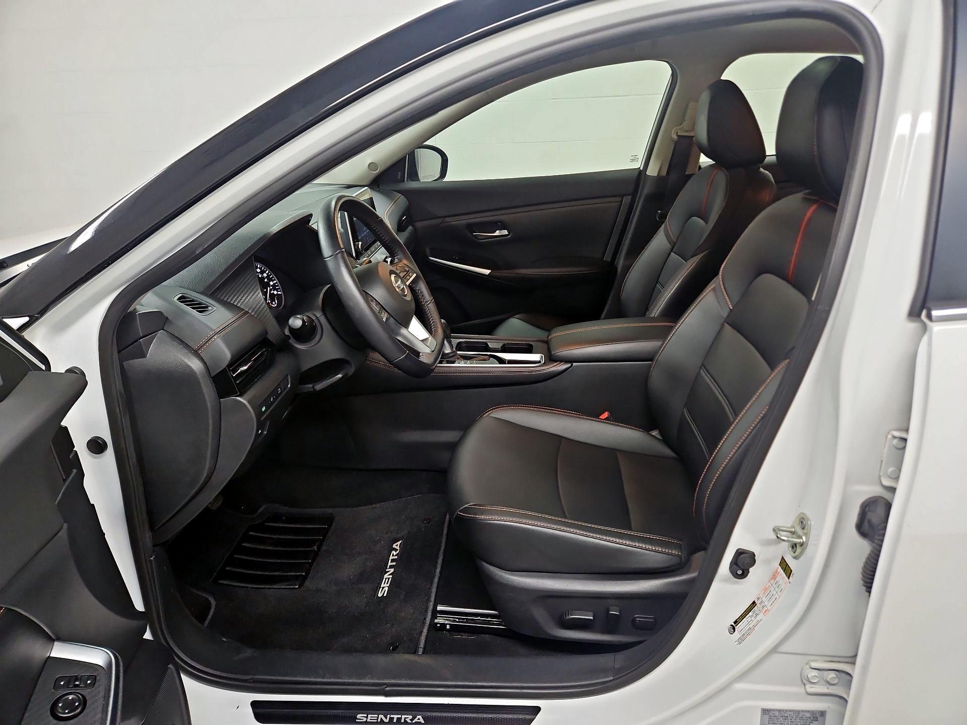 Thumbnail: 2021 Nissan Sentra - 11