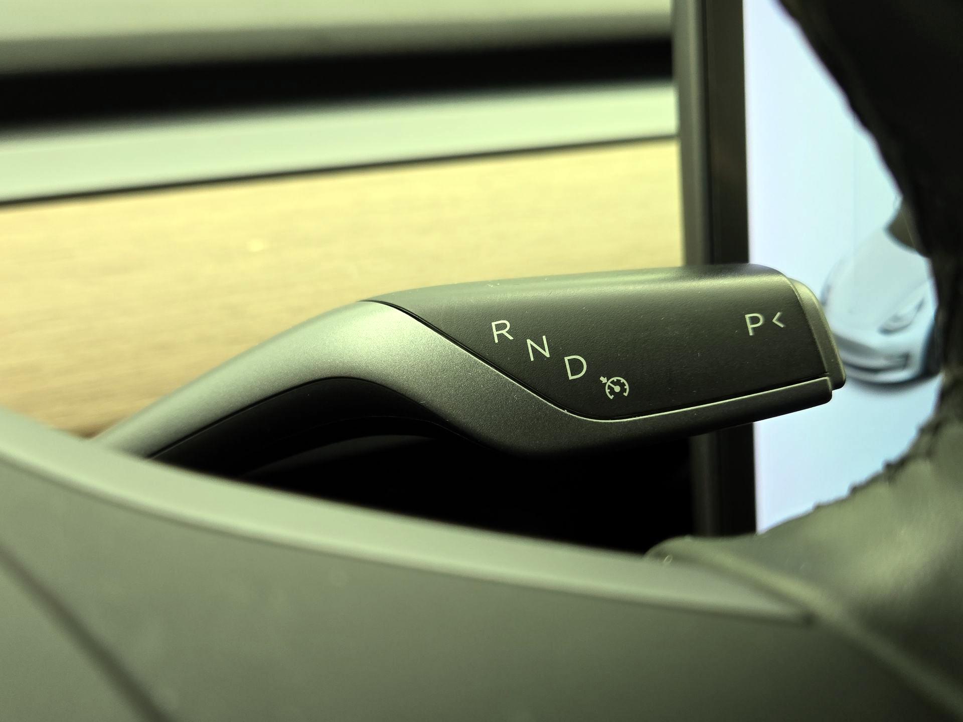Thumbnail: 2019 Tesla Model 3 - 17