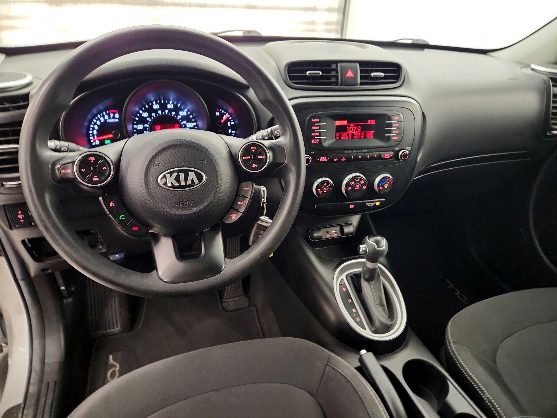 Thumbnail: 2015 Kia Soul - 9