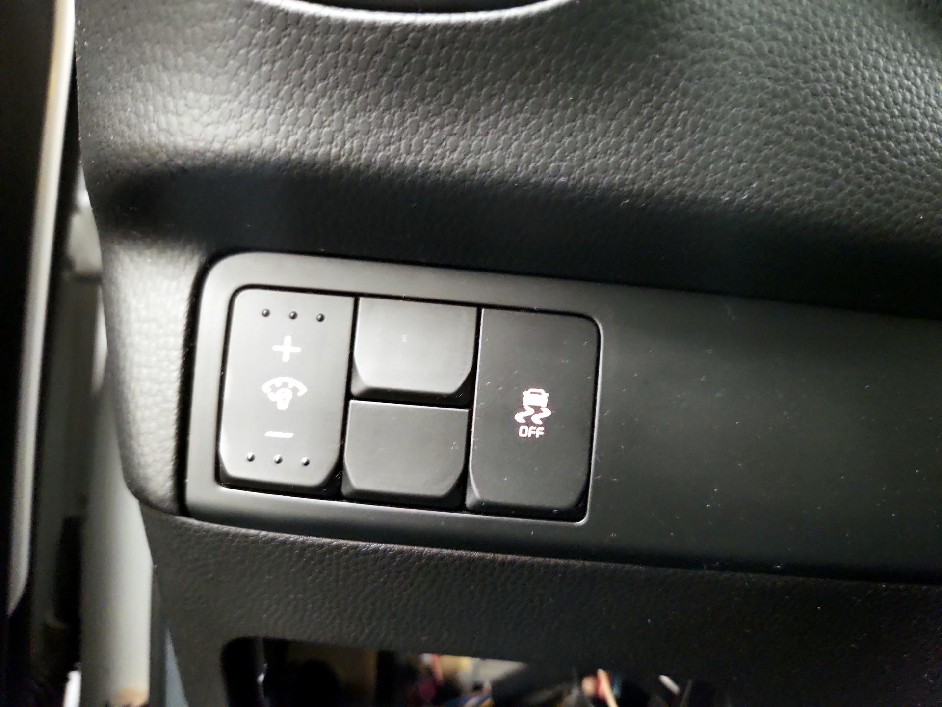 Thumbnail: 2015 Kia Soul - 13