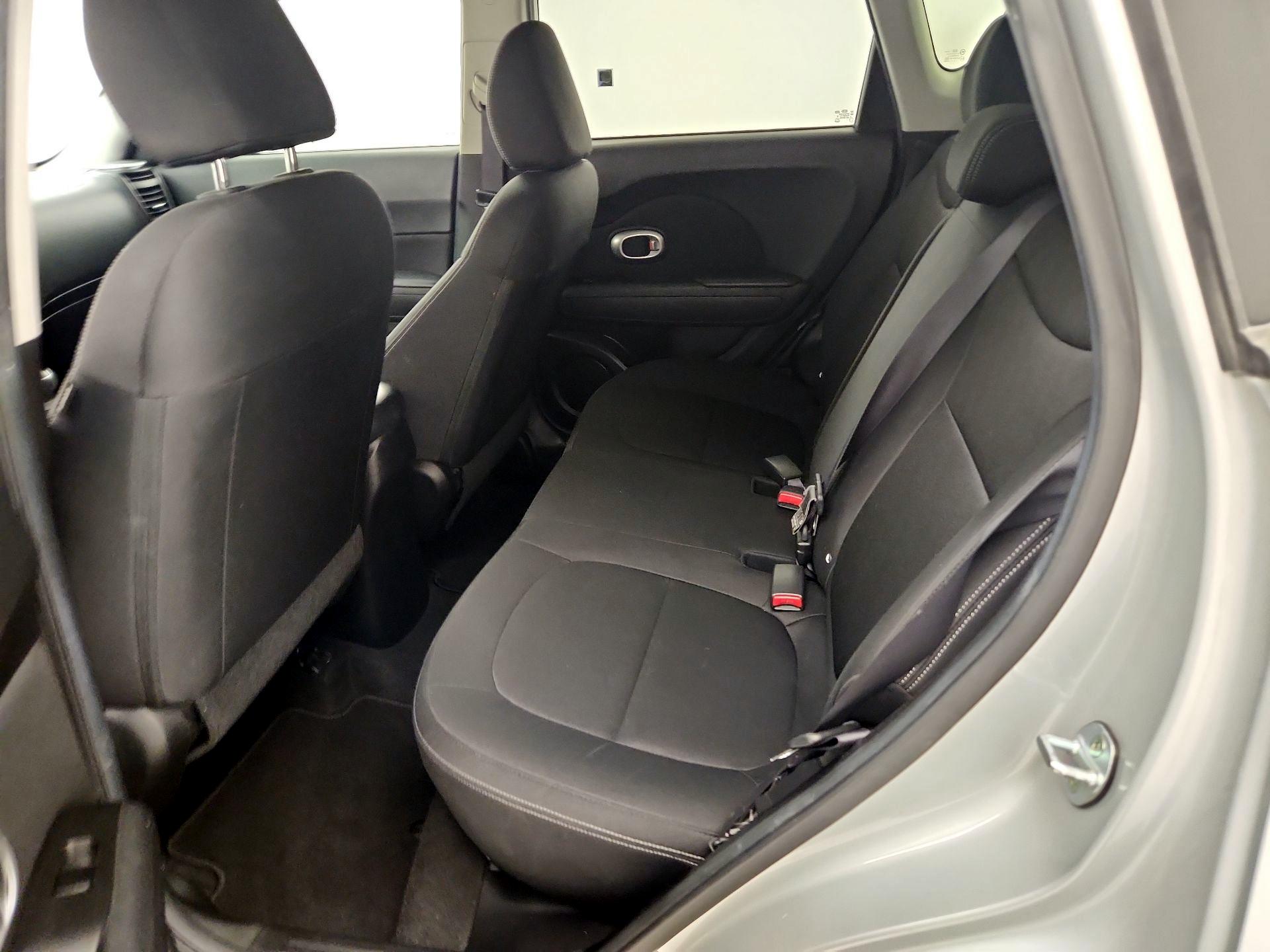 Thumbnail: 2015 Kia Soul - 18