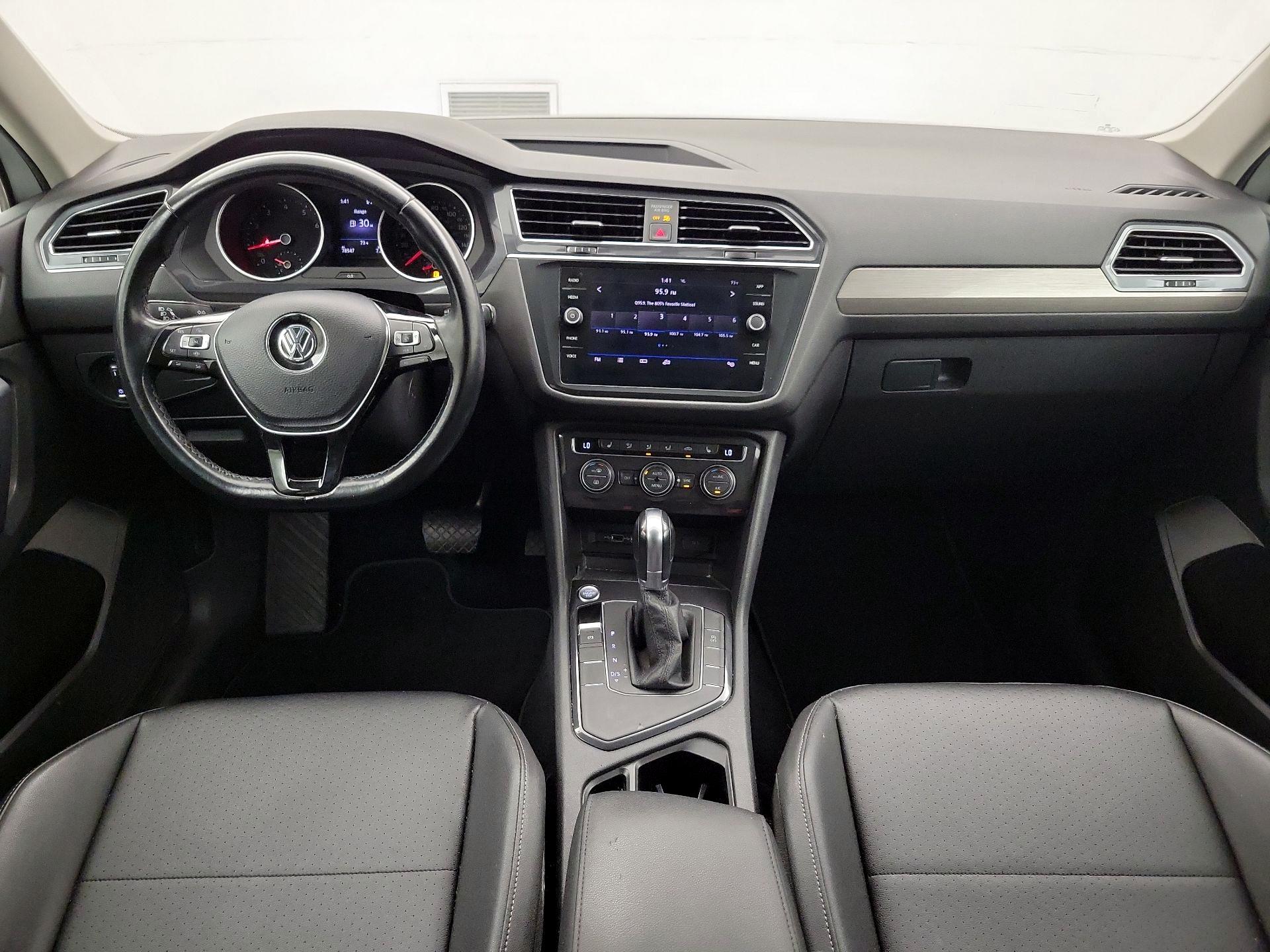 Thumbnail: 2019 Volkswagen Tiguan - 9
