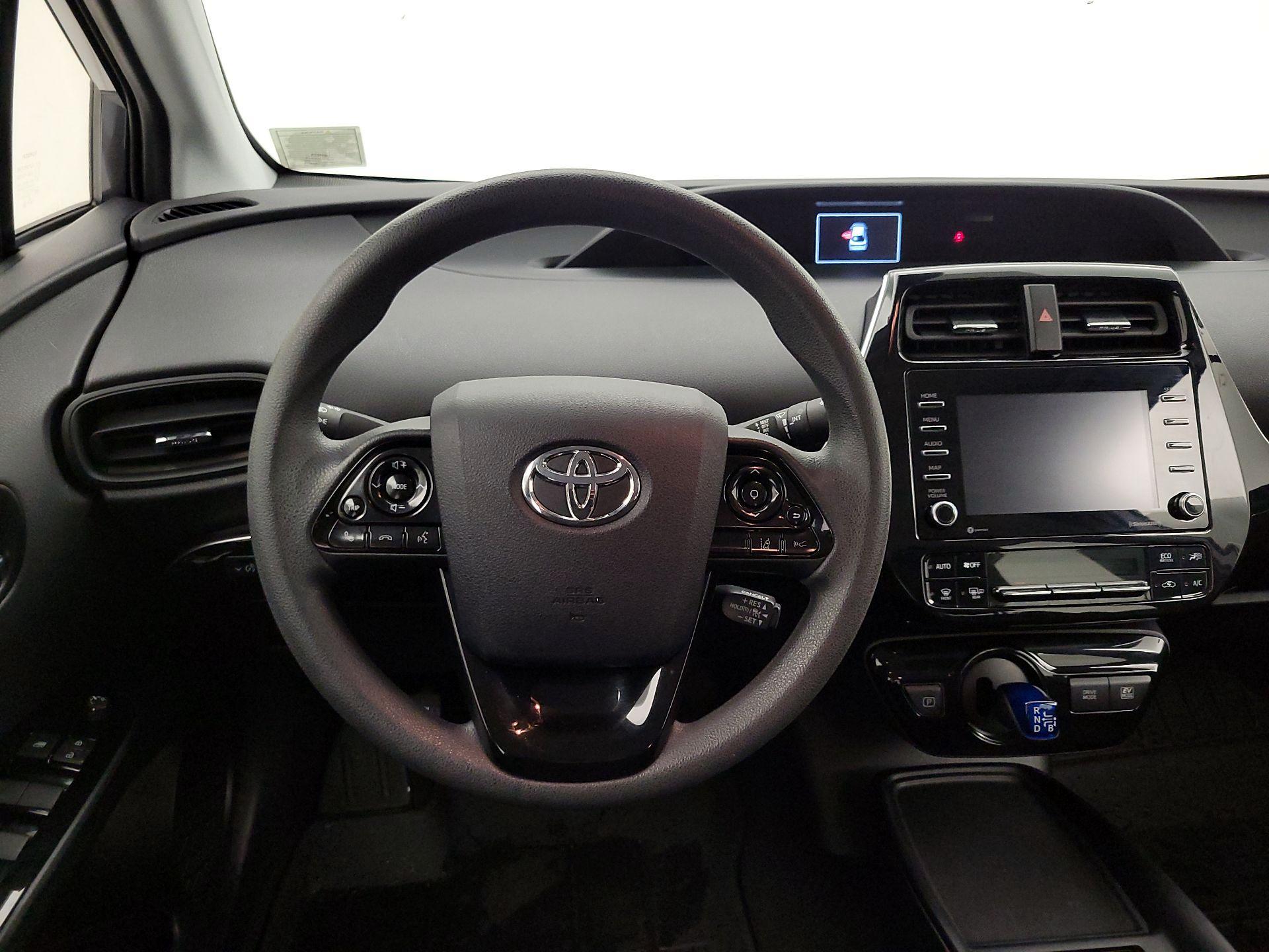 Thumbnail: 2022 Toyota Prius - 10
