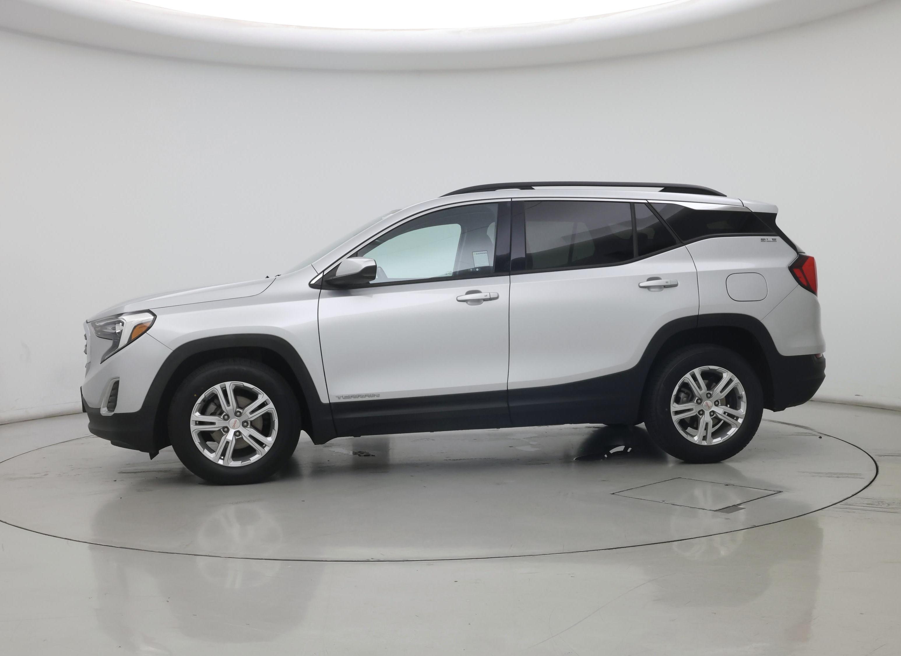Thumbnail: 2020 GMC Terrain - 3