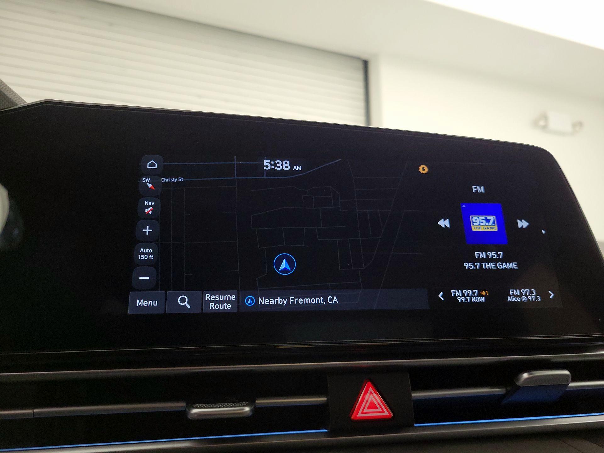 Thumbnail: 2024 Hyundai Elantra - 14