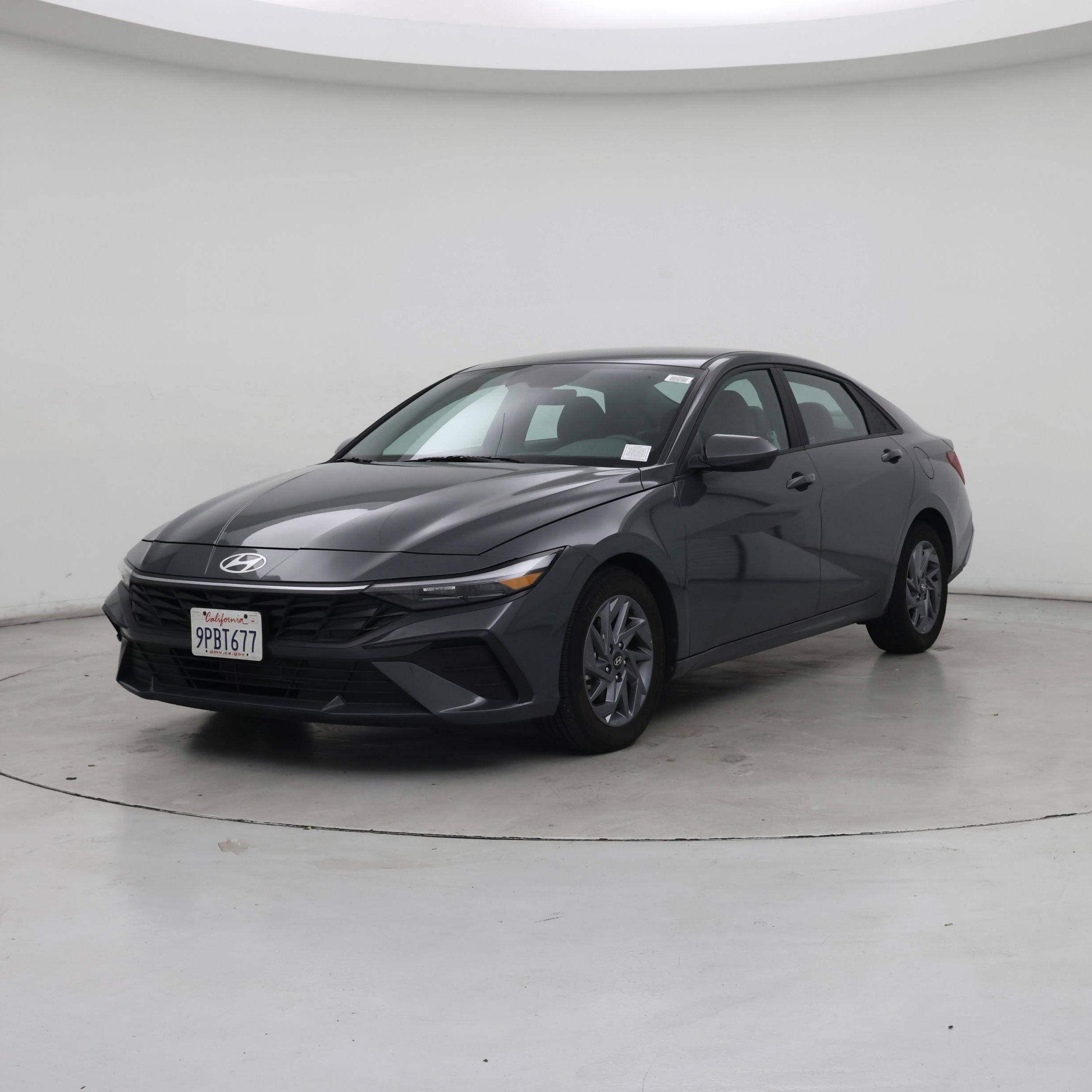 Thumbnail: 2024 Hyundai Elantra - 4