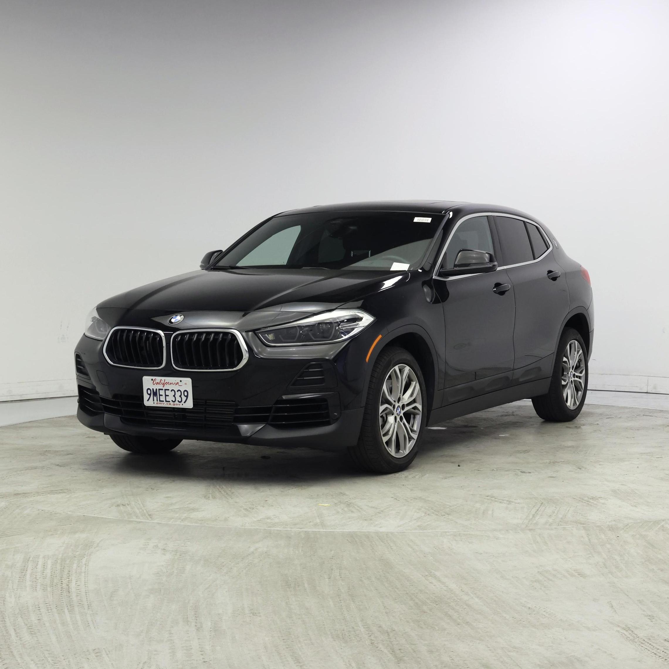 Thumbnail: 2021 BMW X2 - 4