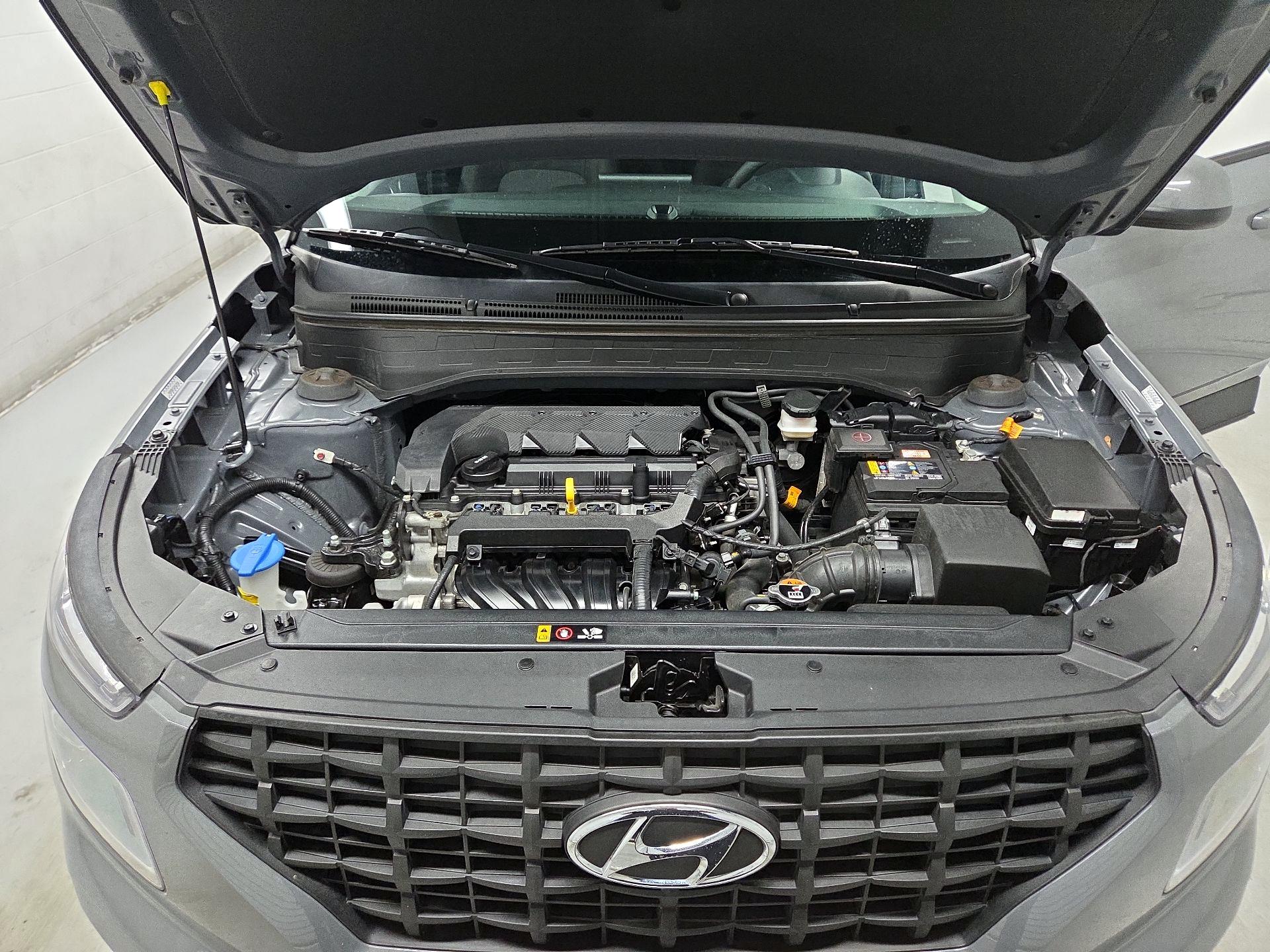 Thumbnail: 2023 Hyundai Venue - 15