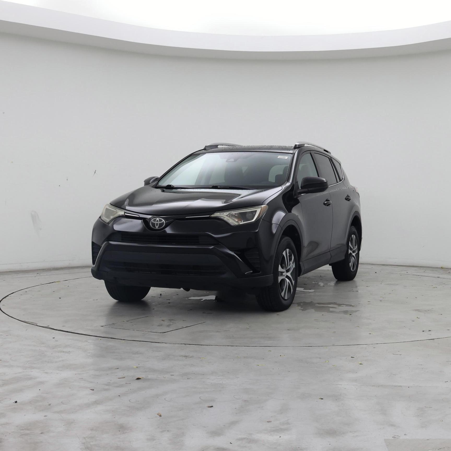 Thumbnail: 2018 Toyota RAV4 - 4