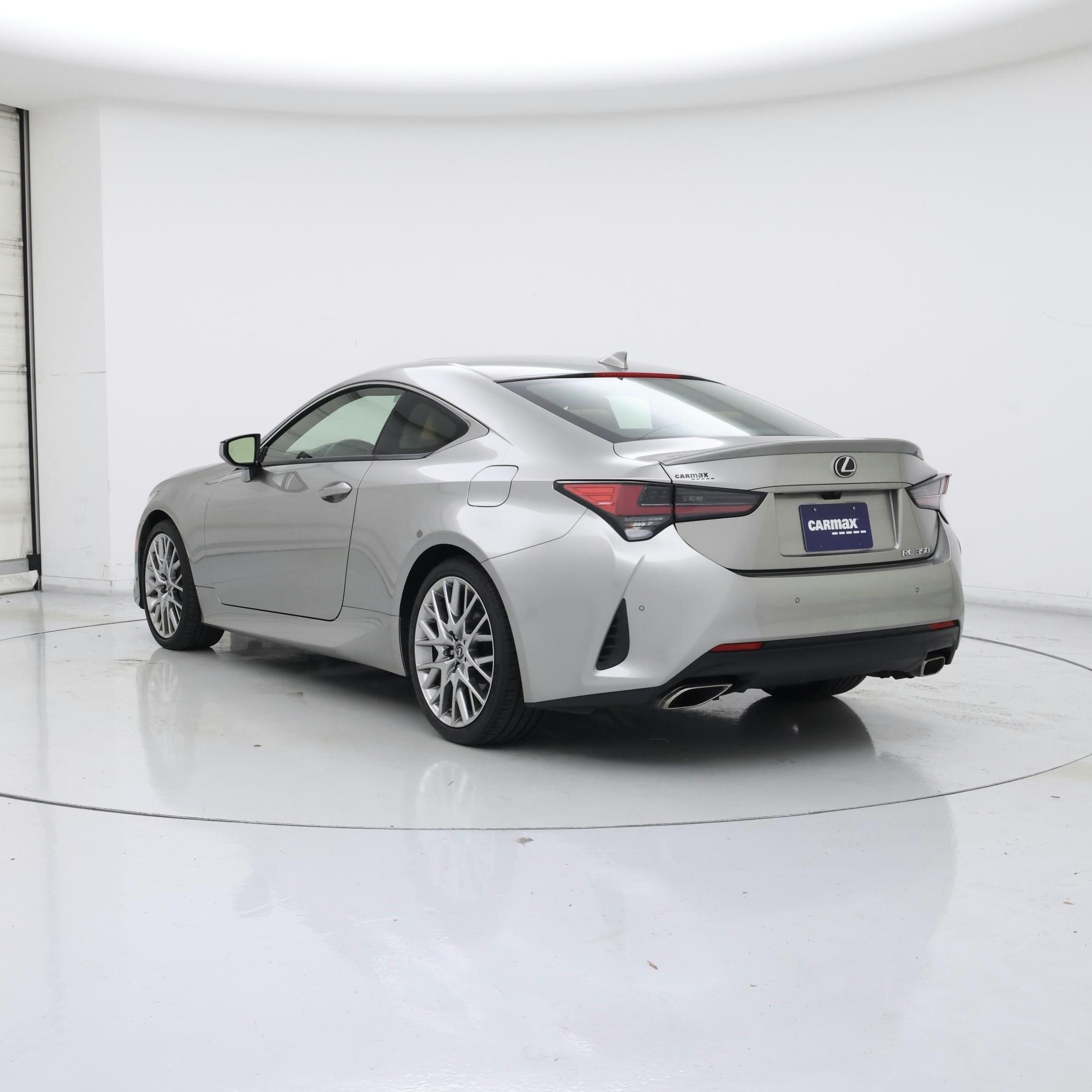 Thumbnail: 2019 Lexus RC - 2