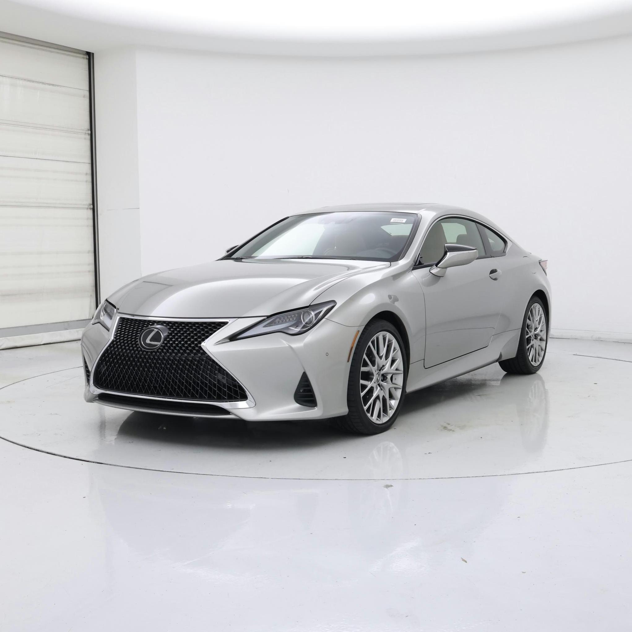 Thumbnail: 2019 Lexus RC - 4