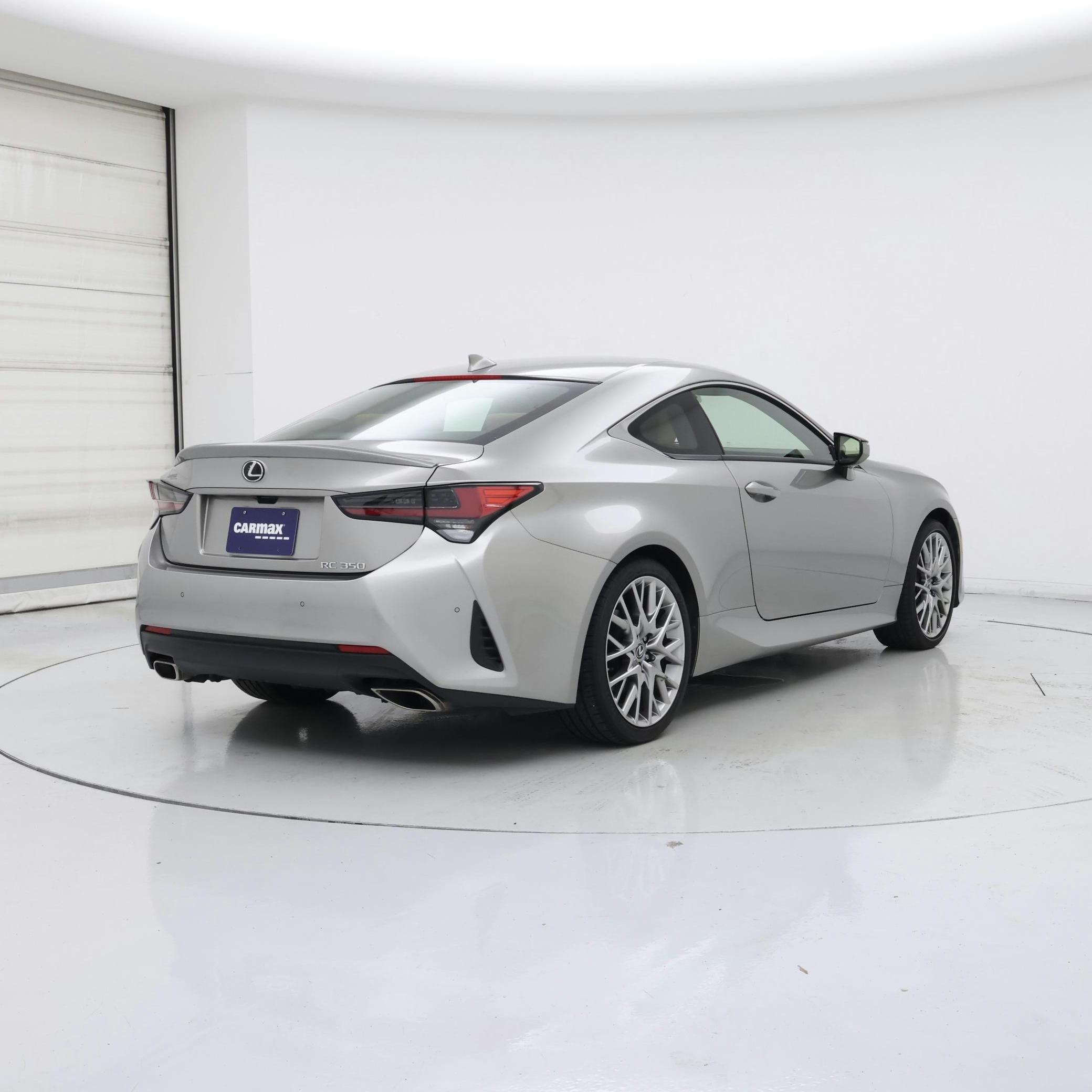 Thumbnail: 2019 Lexus RC - 8