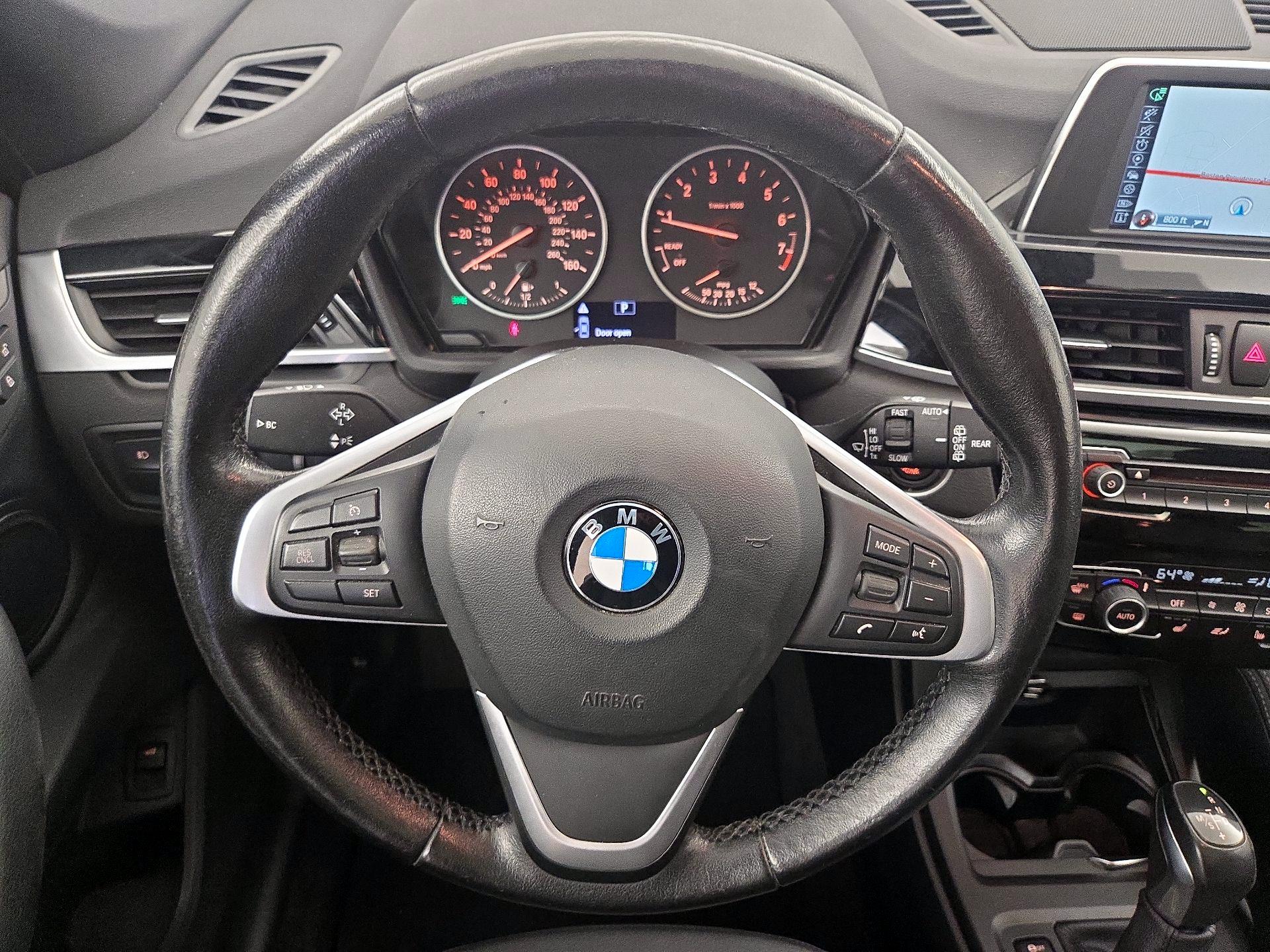 Thumbnail: 2017 BMW X1 - 10