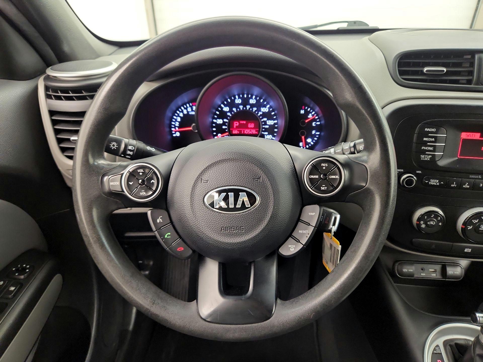 Thumbnail: 2015 Kia Soul - 10