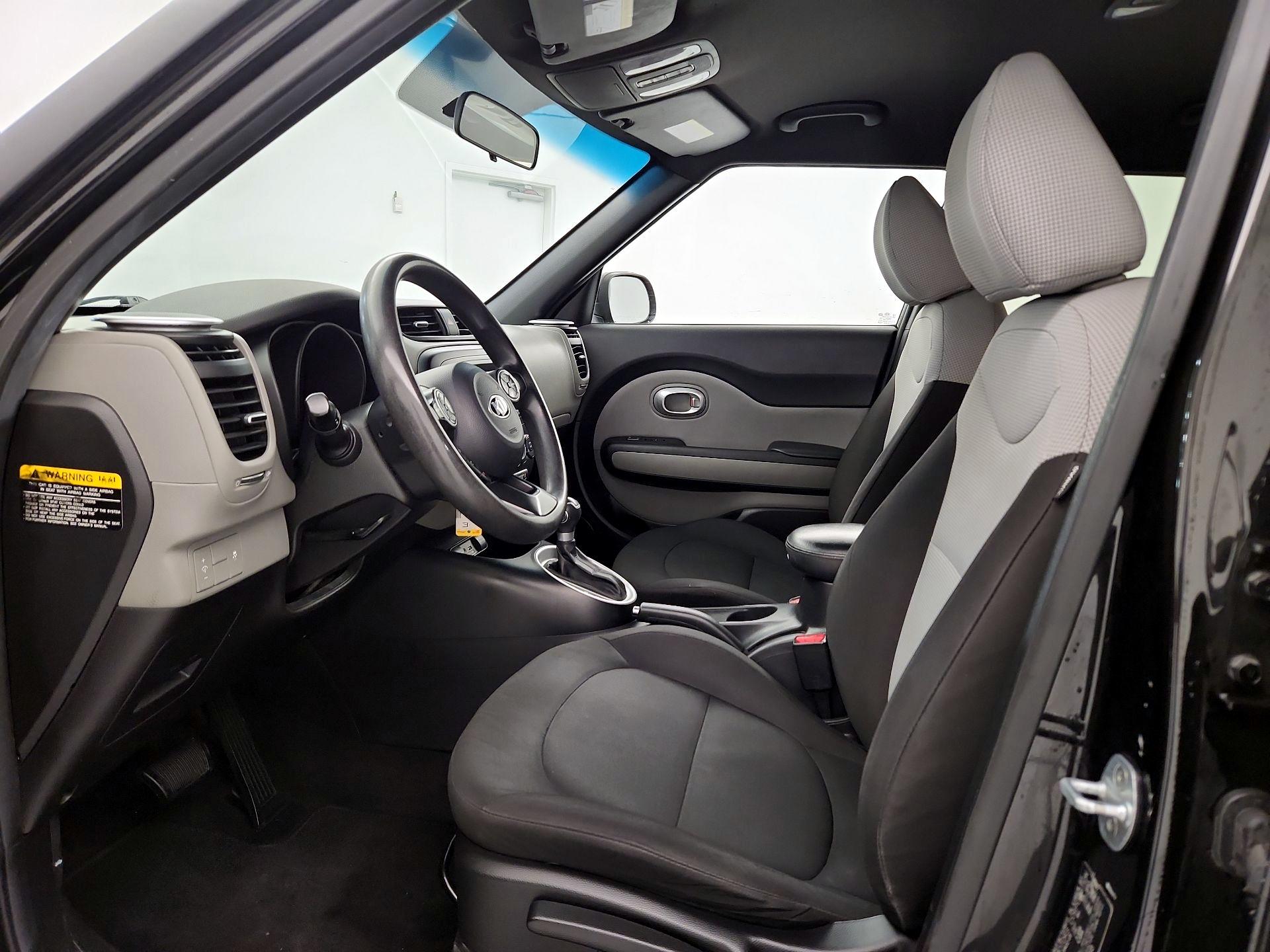 Thumbnail: 2015 Kia Soul - 11